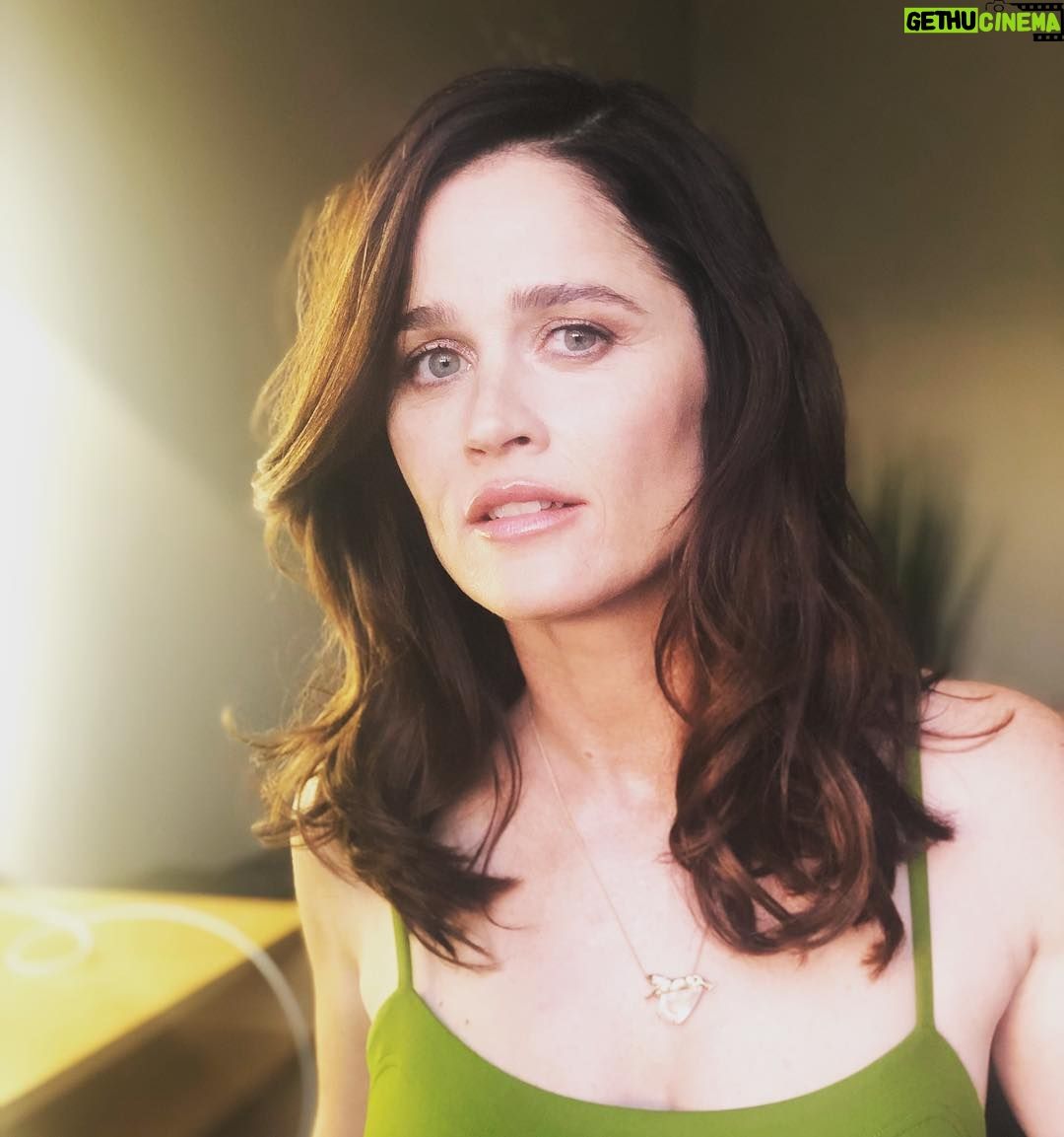 1080x1153 Robin Tunney Instagram