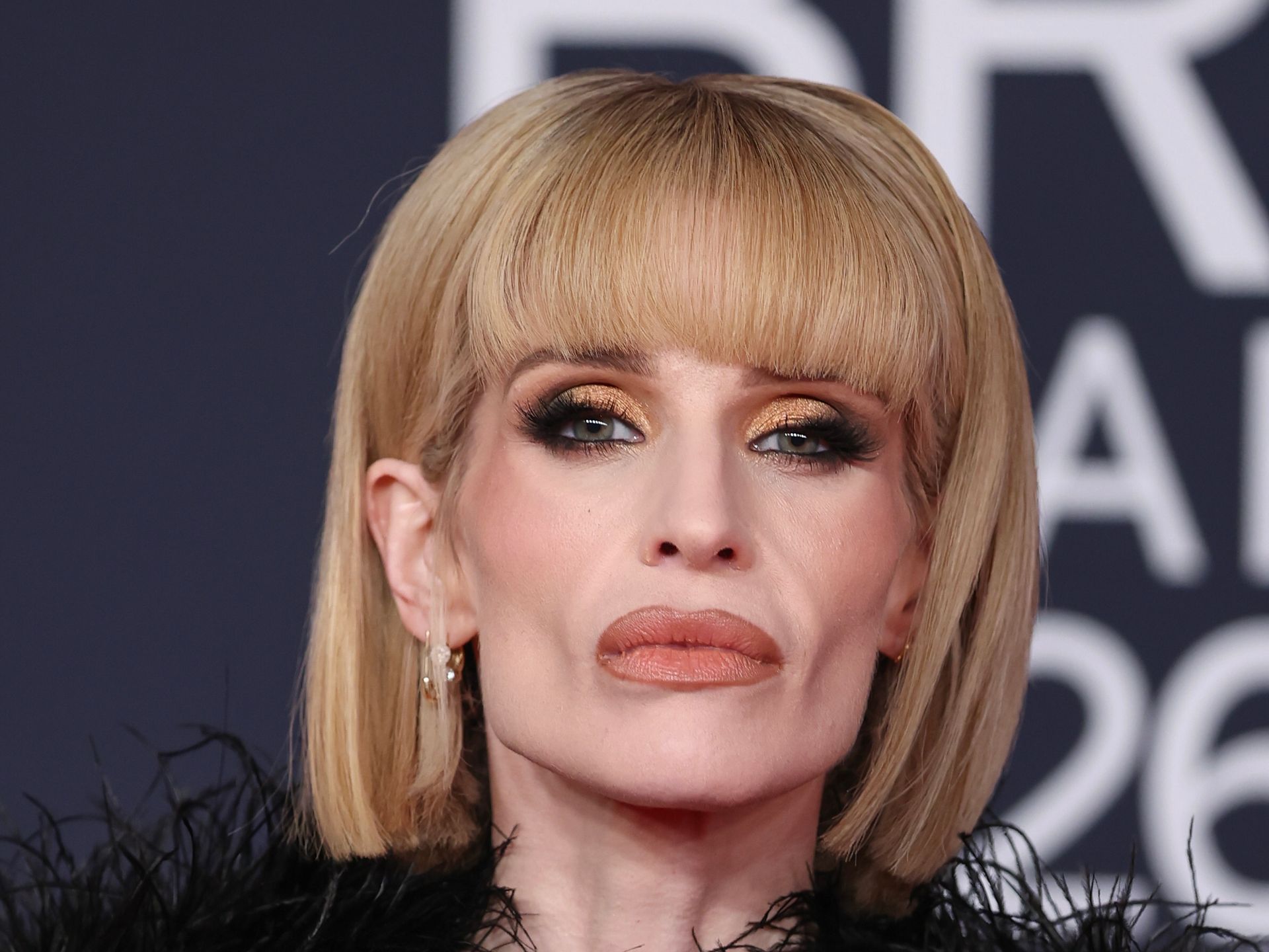 1920x1440 Kelly Osbourne forced to respond to 'cruel' comments about her new look at BRITs. HELLO!