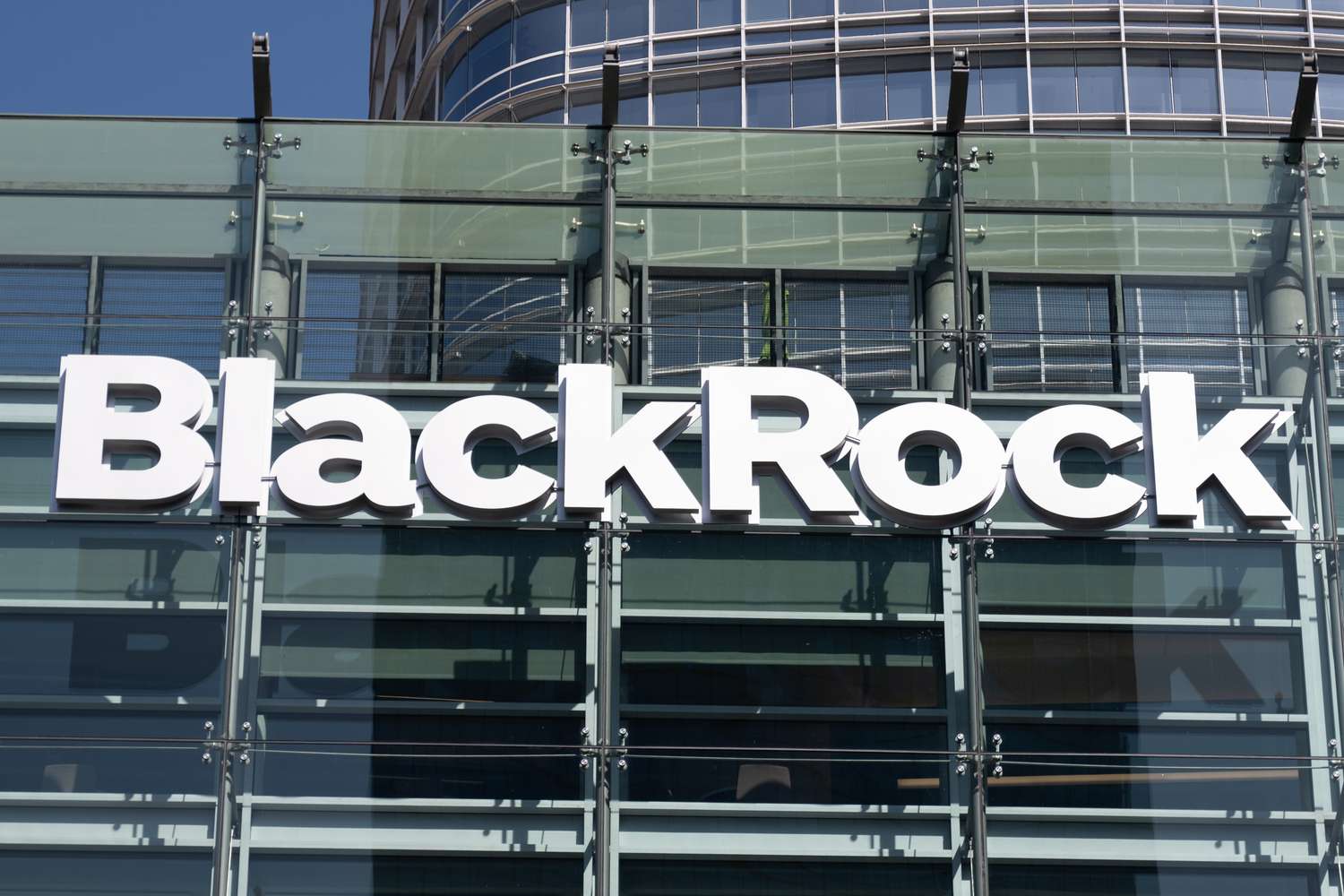 1500x1000 BlackRock Stock Tumbles After Revenue Misses Estimates