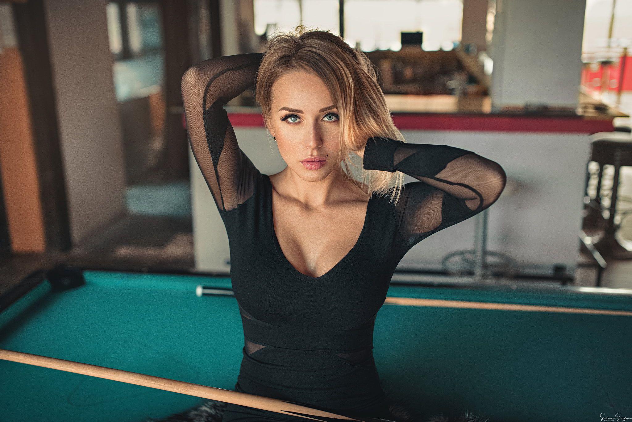 2048x1368 Woman sitting on pool table HD wallpaper