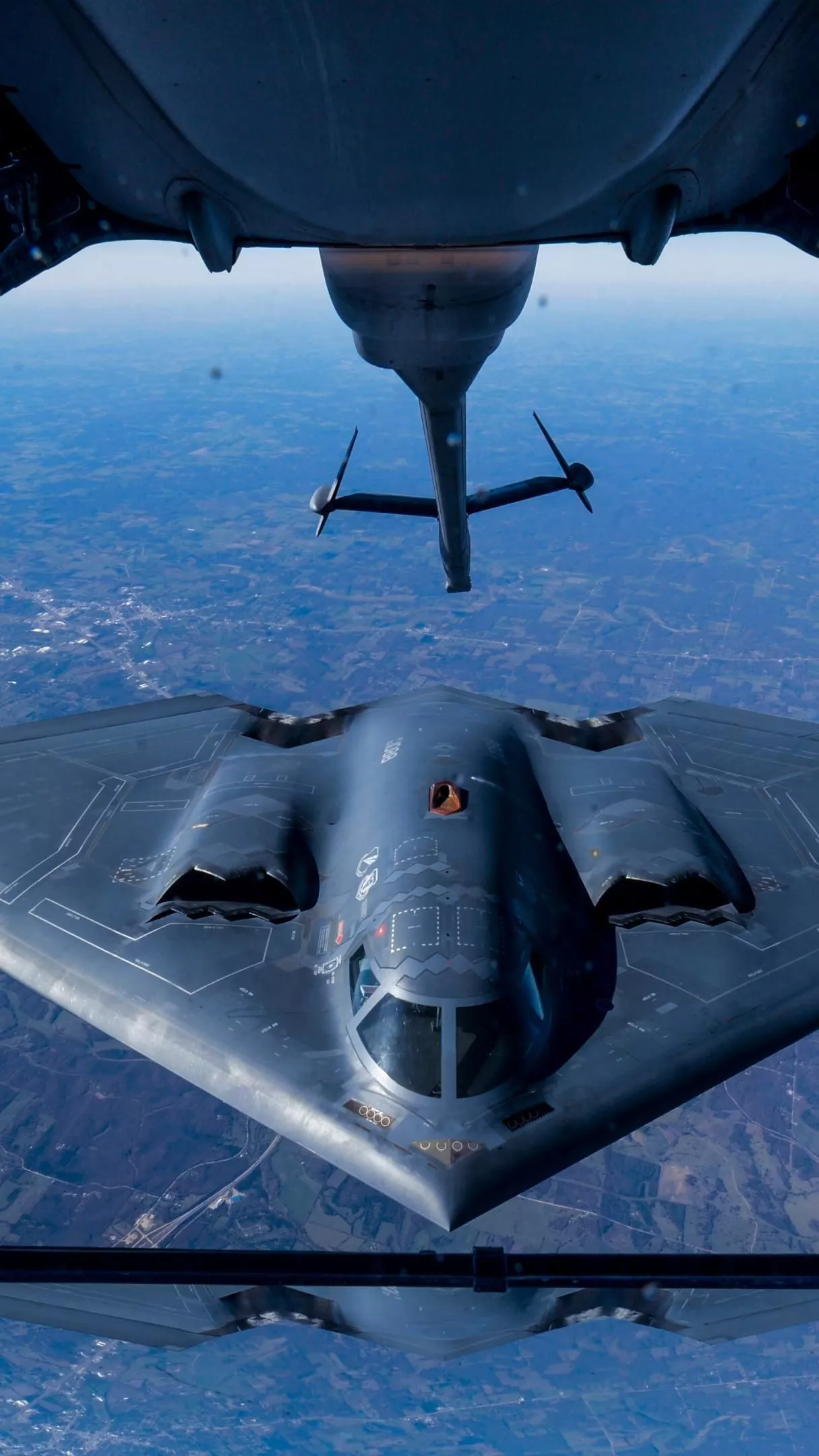 1215x2160 Northrop B 2 Spirit Wallpaper