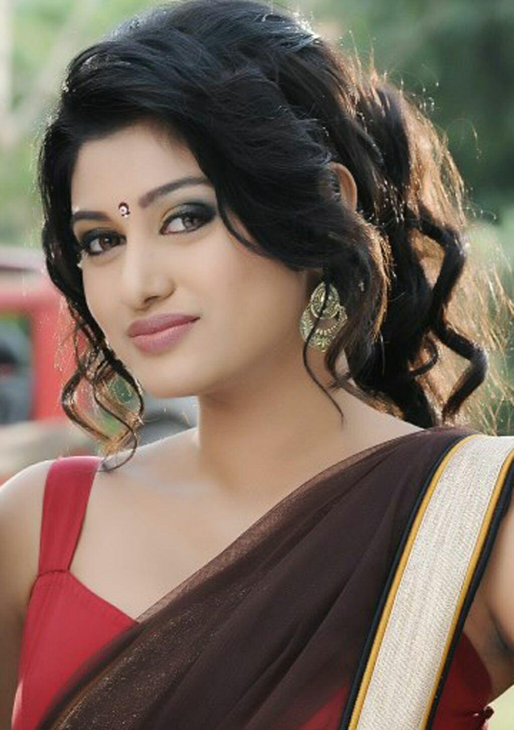 Oviya Wallpapers - Top Free Oviya Backgrounds - WallpaperAccess