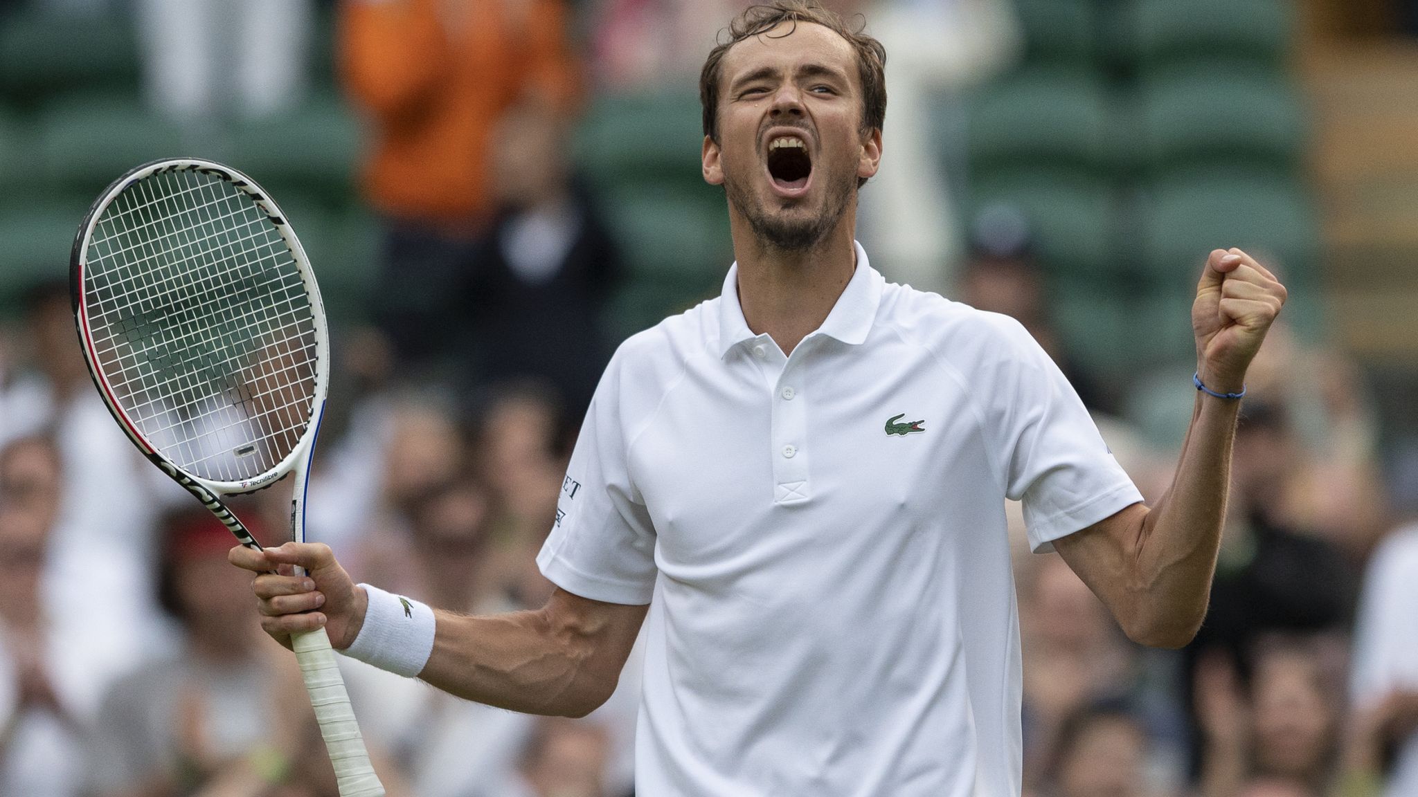 2048x1152 Wimbledon: Daniil Medvedev not given up hope of competing despite ban on banned Russians and Belarusians