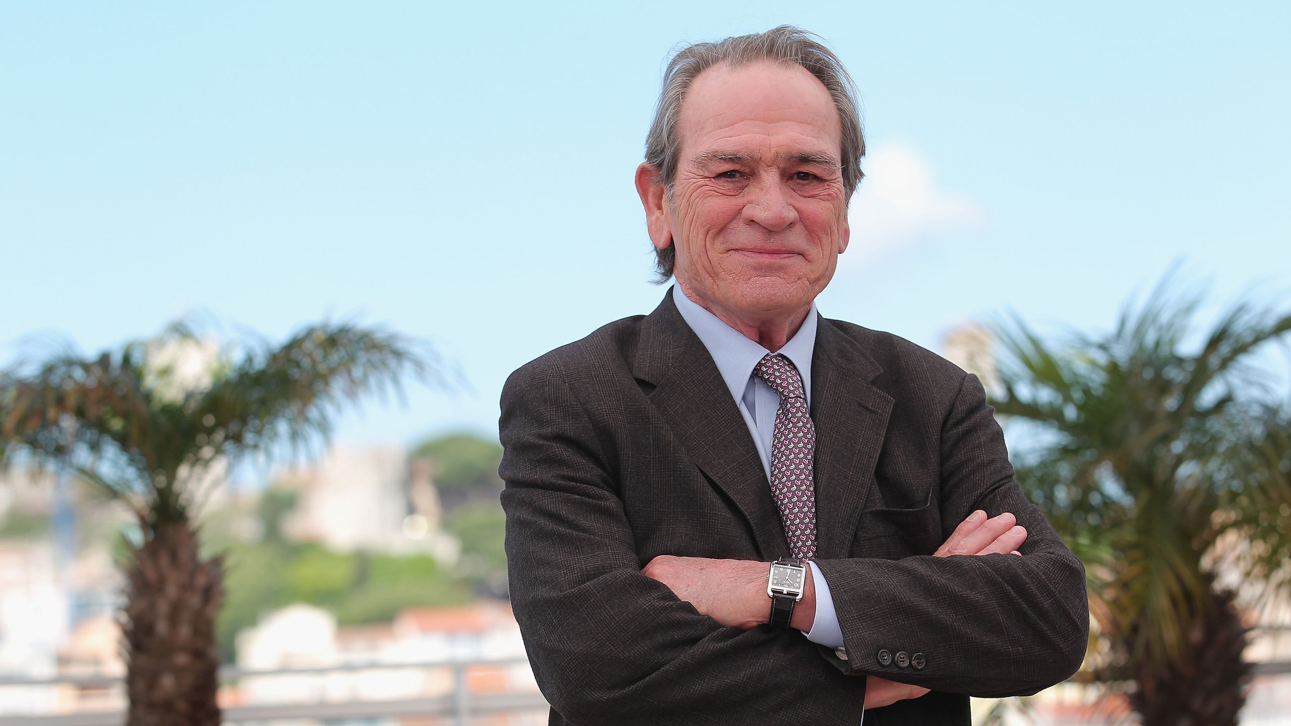 2560x1440 Tommy Lee Jones Sells Florida Equestrian Estate