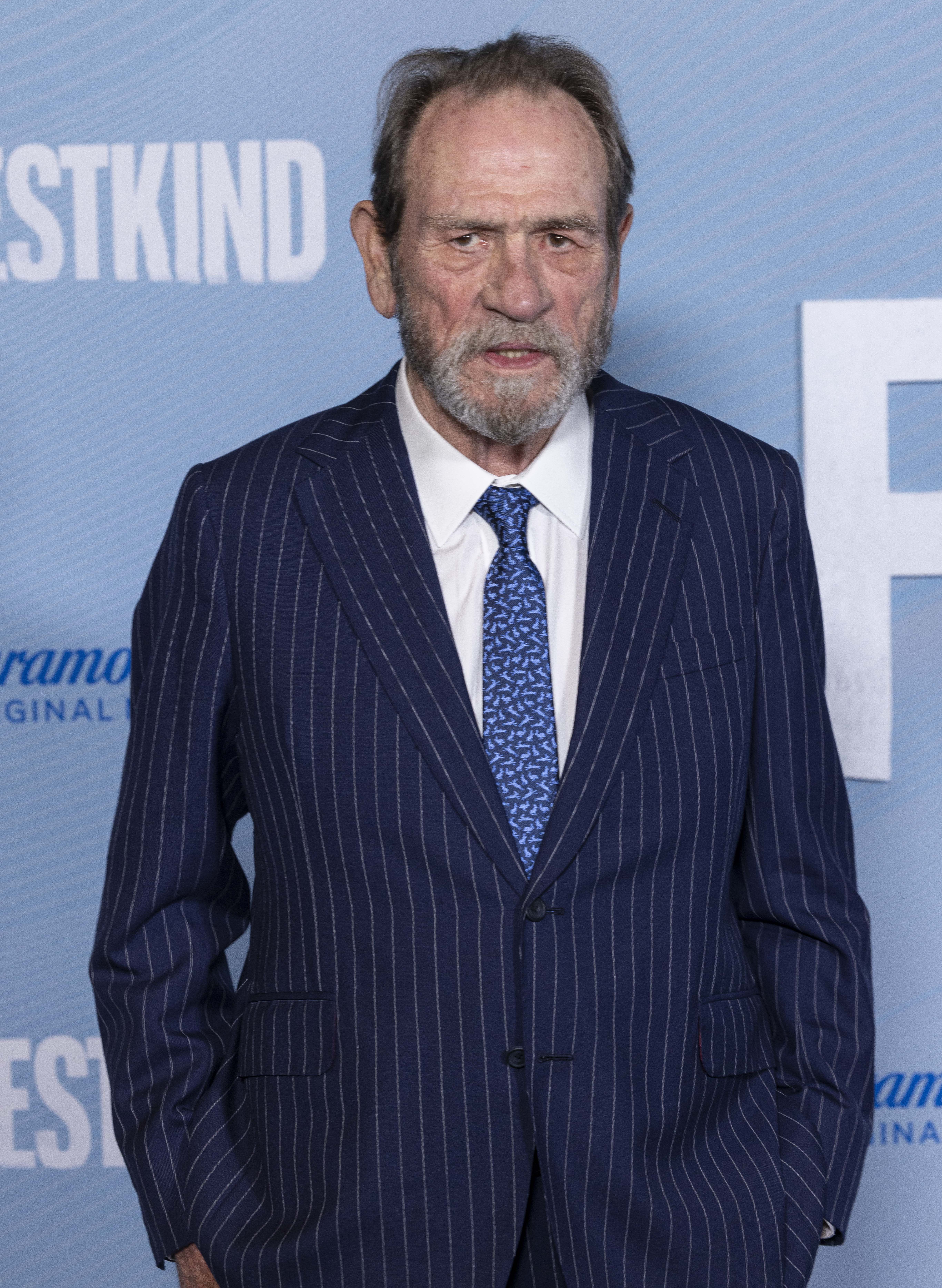 5464x7469 Tommy Lee Jones