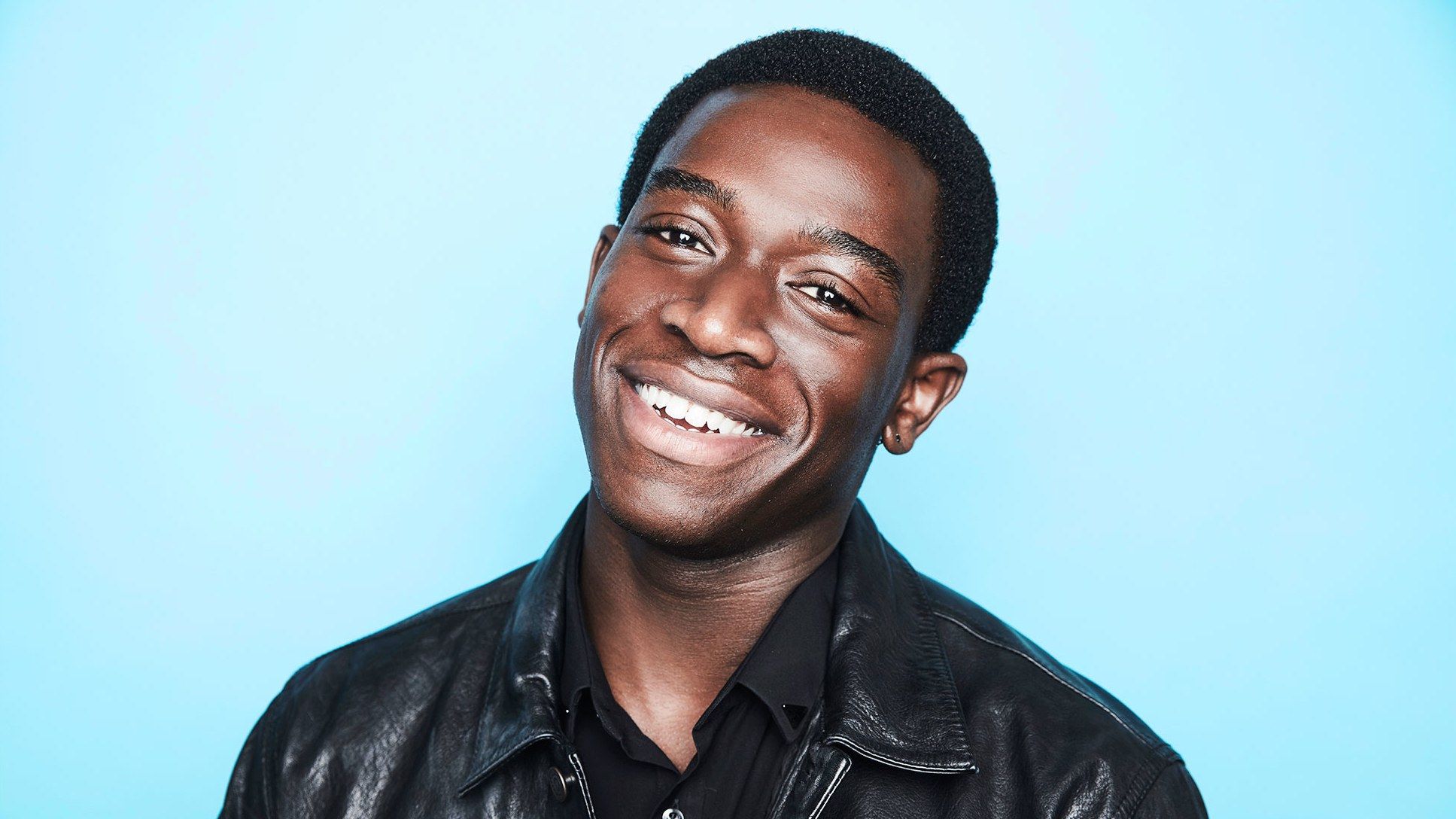 1935x1088 Damson Idris Phone Wallpaper: Free 4K & HD Downloads