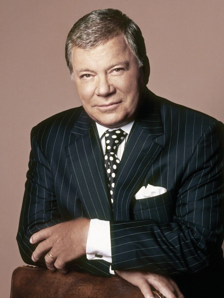 900x1200 William Shatner Wallpaper
