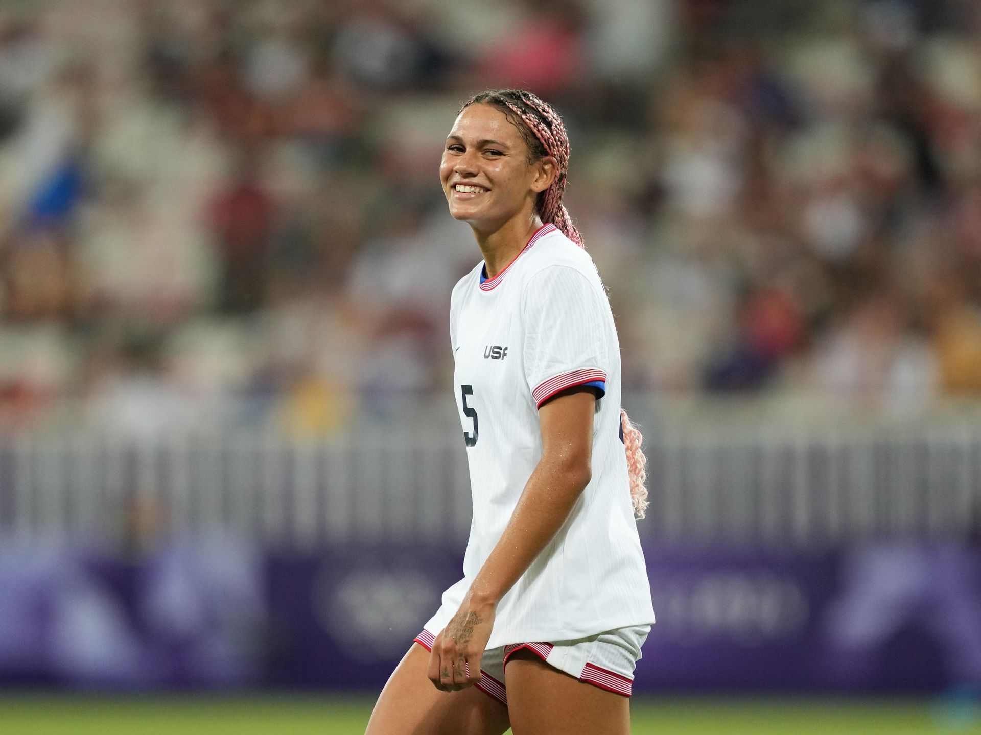 1920x1440 Trinity Rodman scores a spectacular goal in Olympic soccer debut