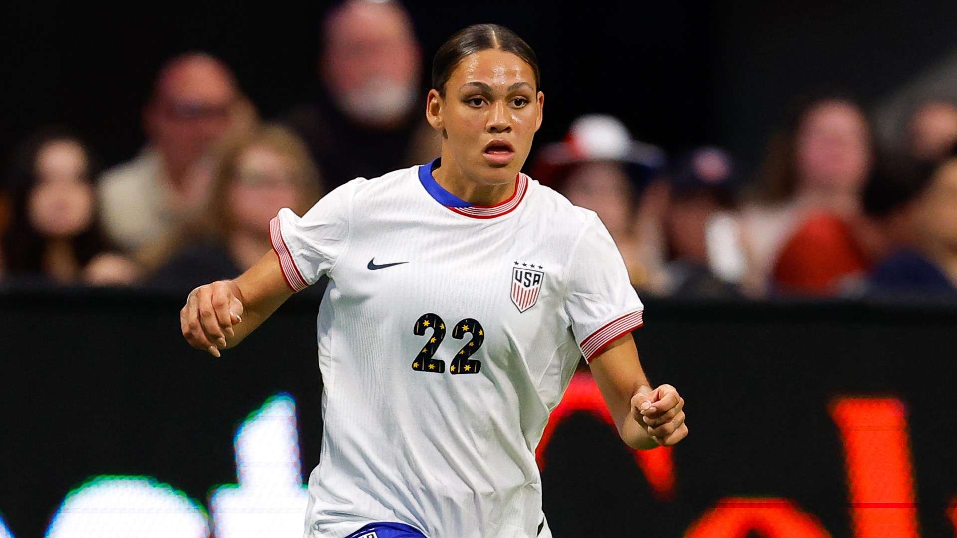 1920x1080 Trinity Rodman uses the sun as a ball! USWNT ace finds the only 'star that can match' her shine in stunning Red Bull shoot. Goal.com US