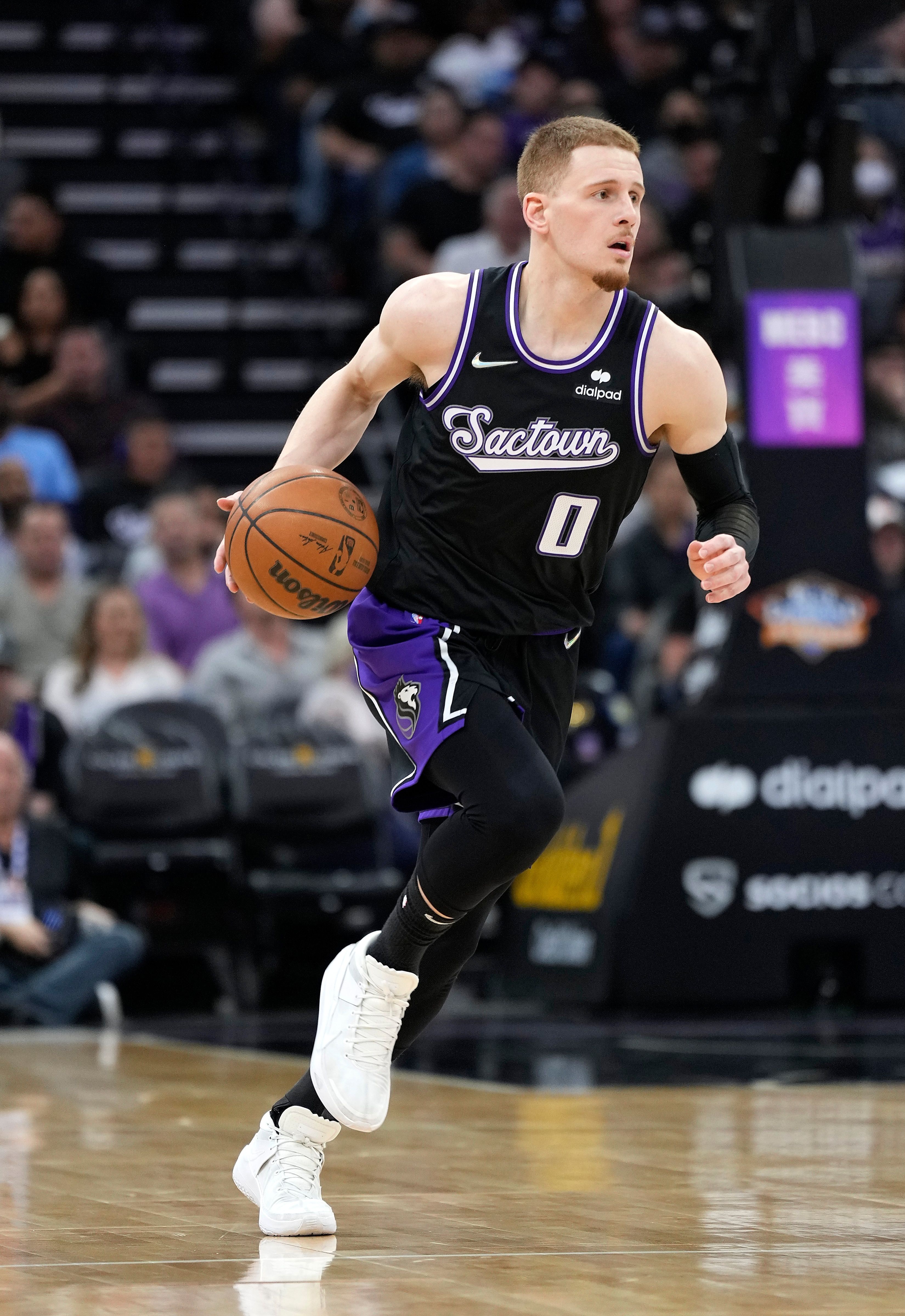 3300x4800 Photos: Donte DiVincenzo's Journey to the Warriors. Golden State Warriors