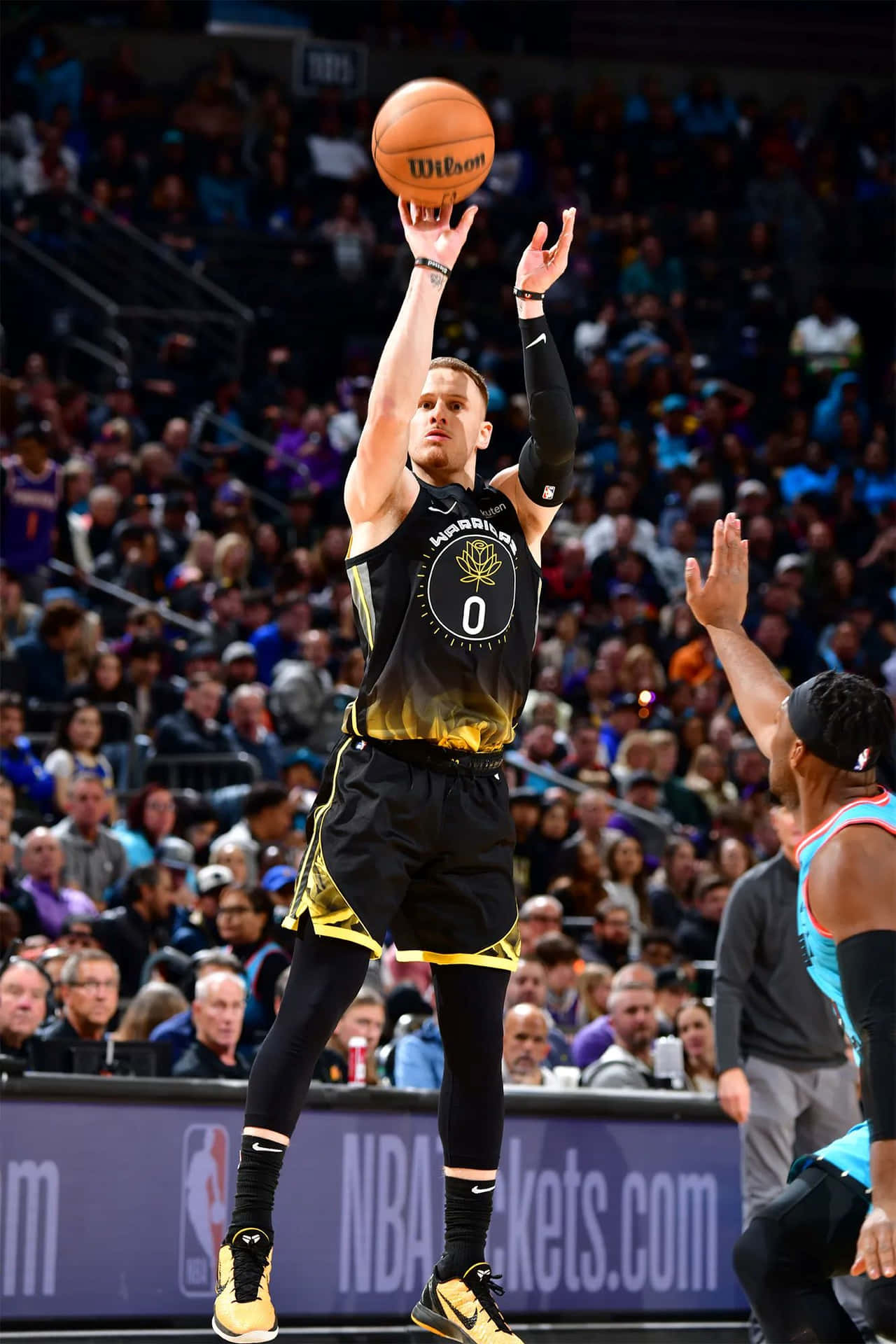 1280x1920 Donte DiVincenzo Wallpaper
