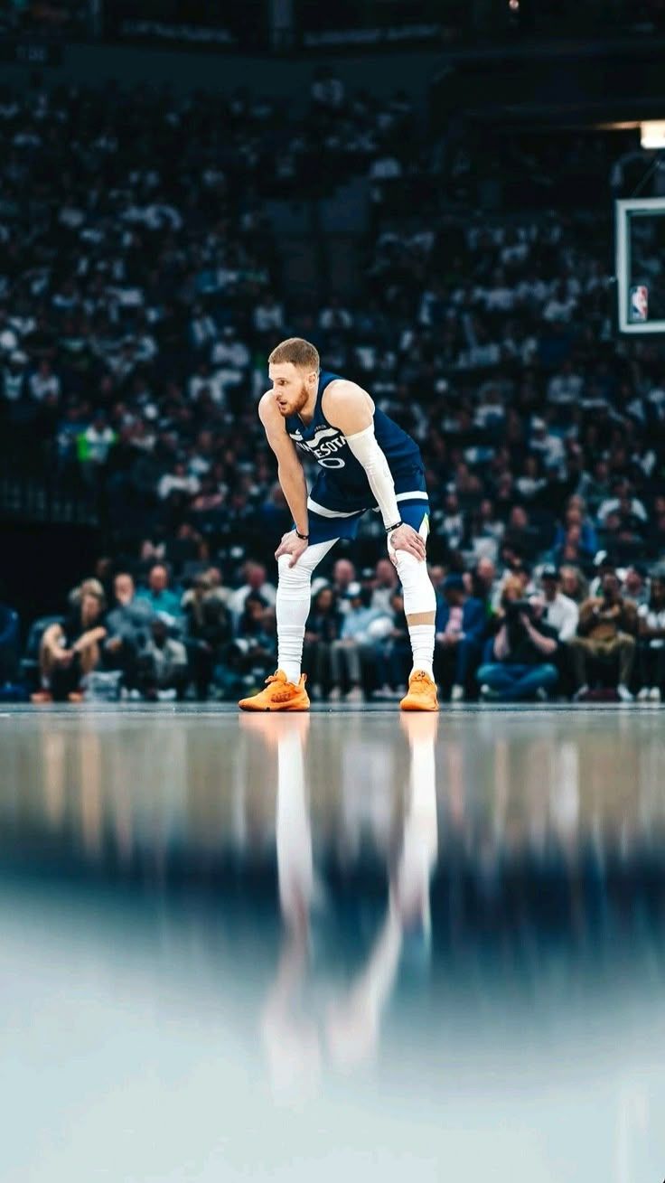 736x1309 Donte DiVincenzo