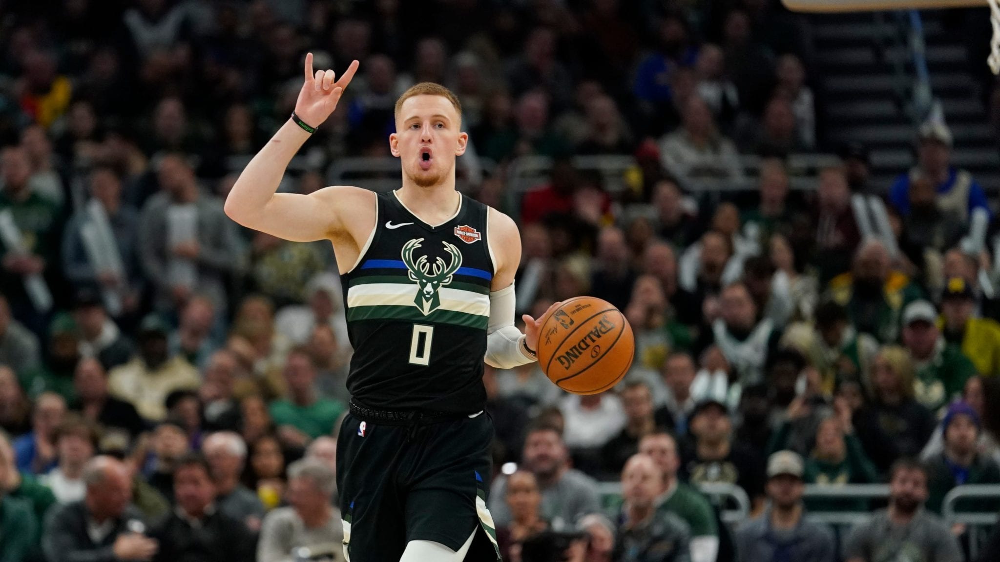 2048x1152 Bucks' Donte DiVincenzo To Miss Remainder of Playoffs With Foot Injury
