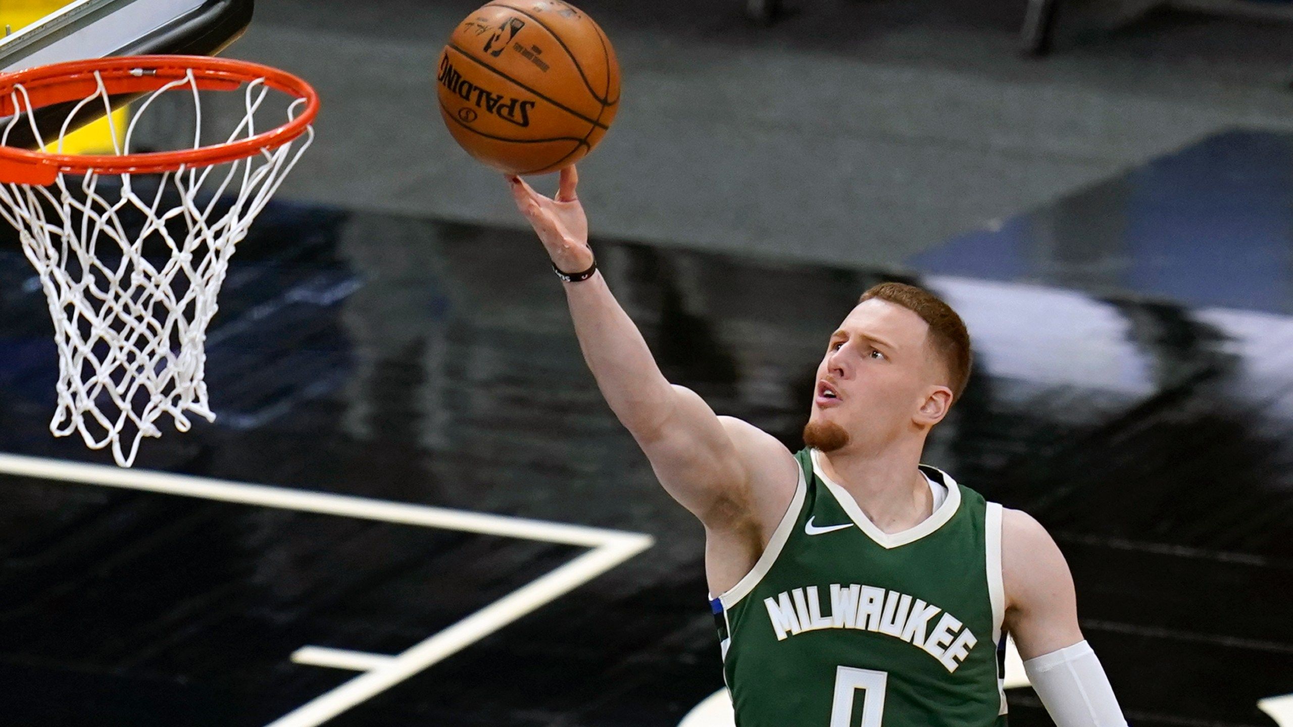 2560x1440 Bucks' DiVincenzo savors return to action after long absence