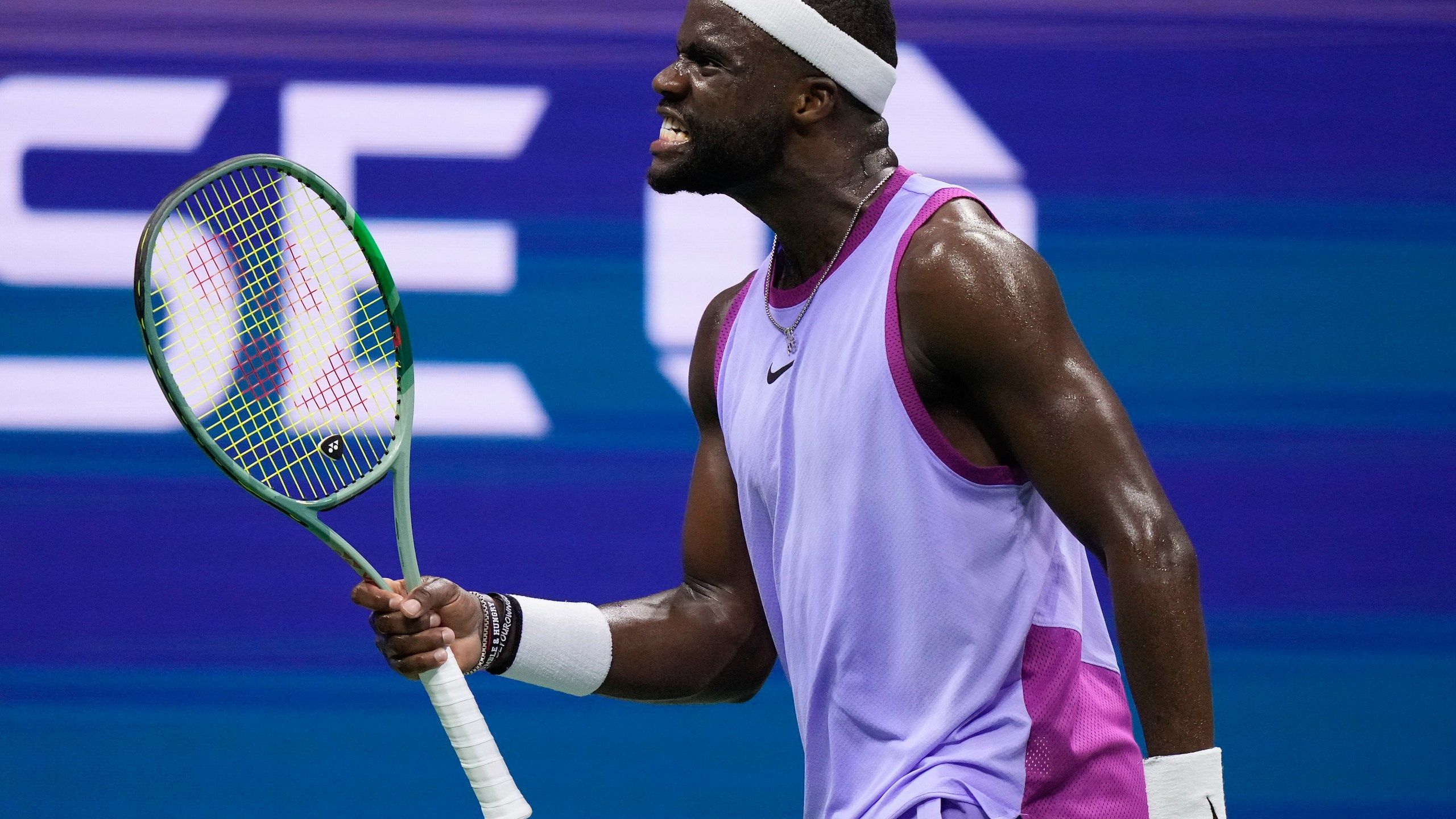2560x1440 Taylor Fritz beats Frances Tiafoe to become the first American man in a US Open final since 2006