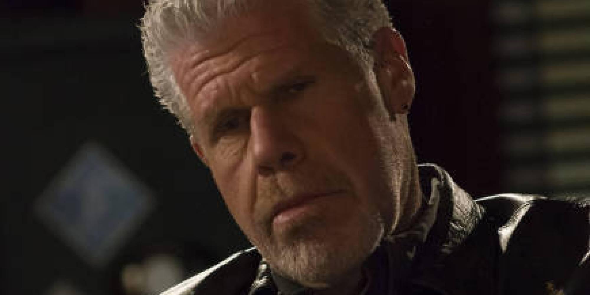 2000x1000 Ron Perlman Wallpaper