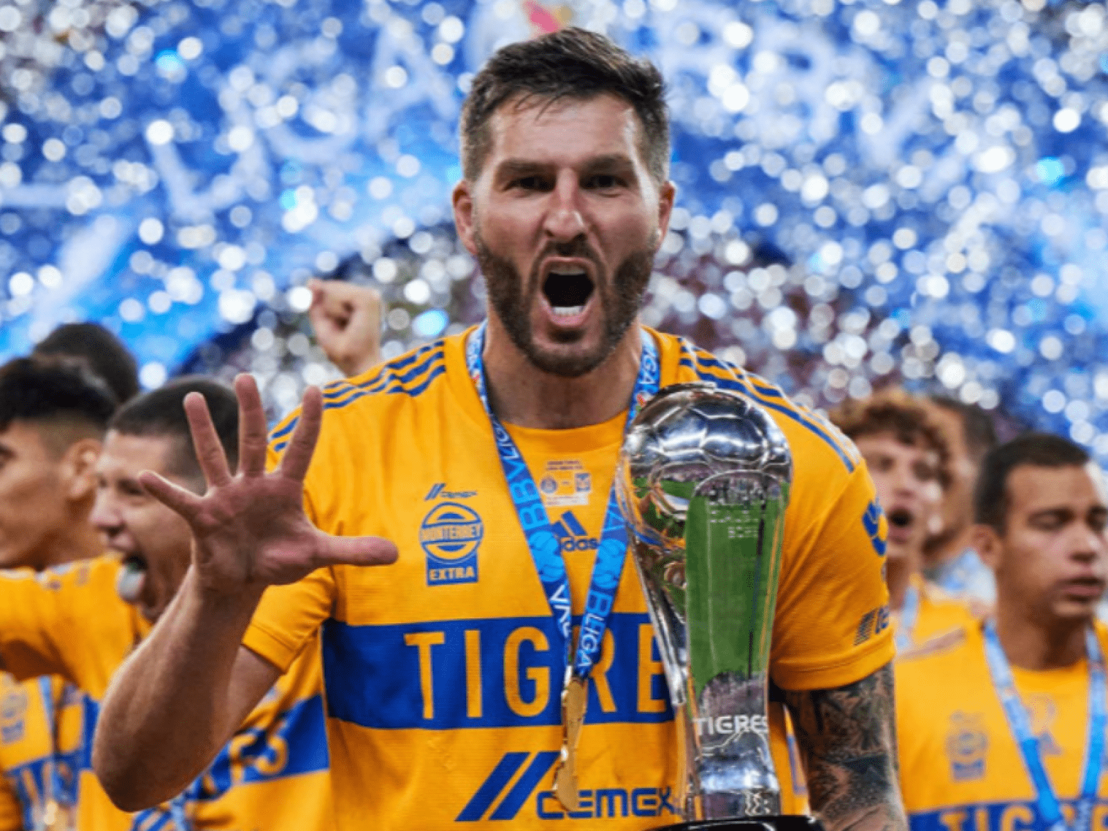 1600x1200 Liga MX Milestone: André-Pierre Gignac Notches 200th Goal for Tigres, Unveiling Top Moments of His Career