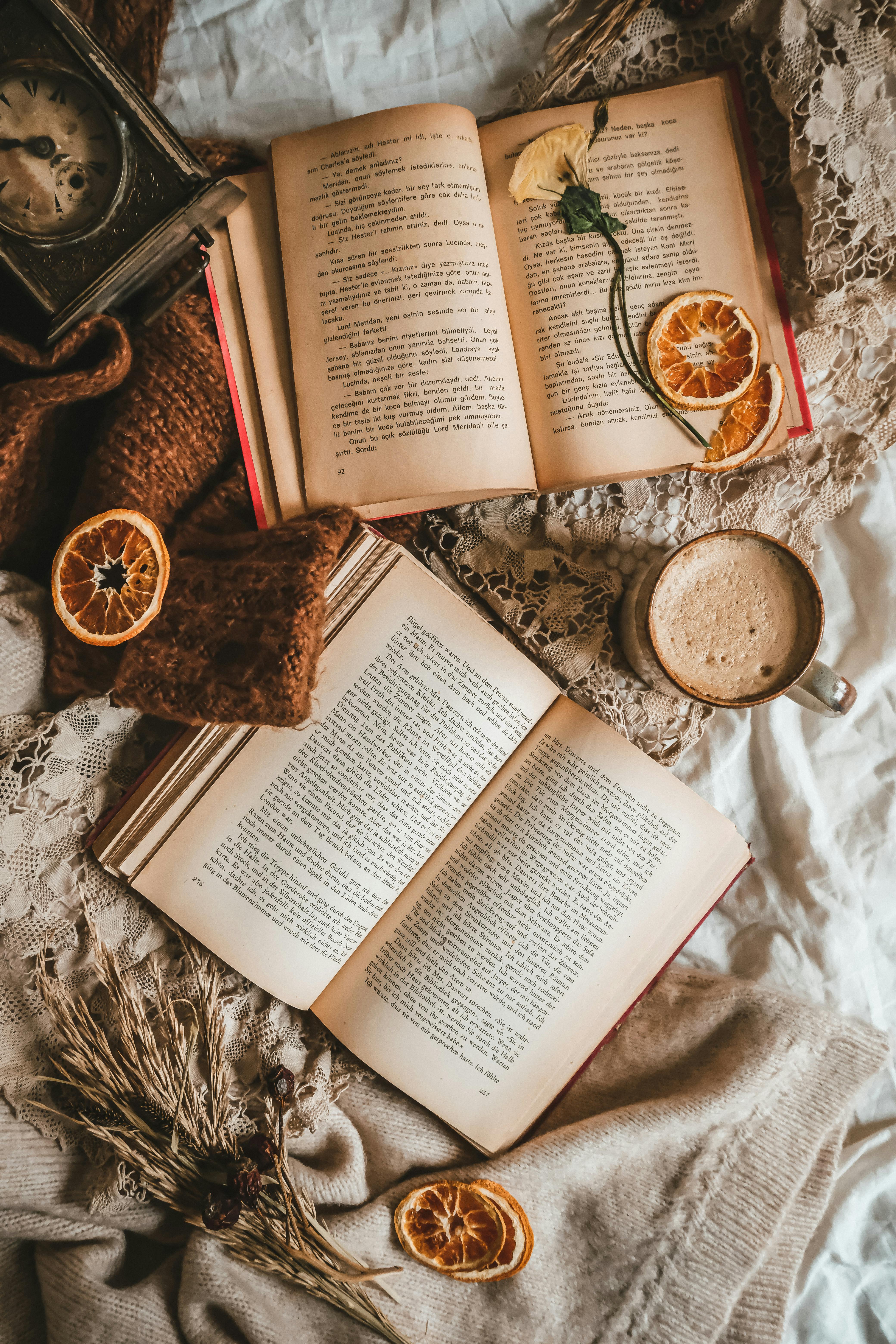 4160x6240 Coffee and Books · Free