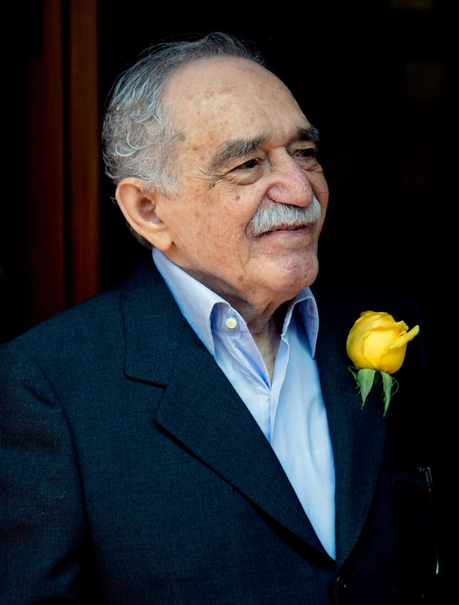 1500x1977 Nobel Laureate Gabriel Garcia Marquez Dies