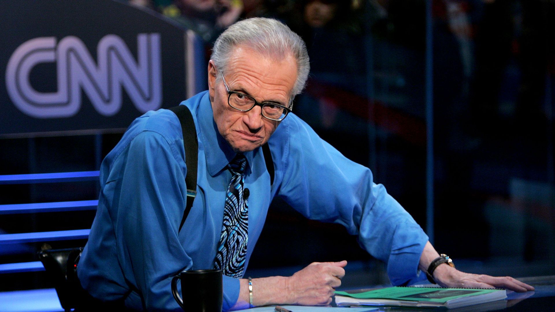 1920x1080 TV host Larry King dies at age 87