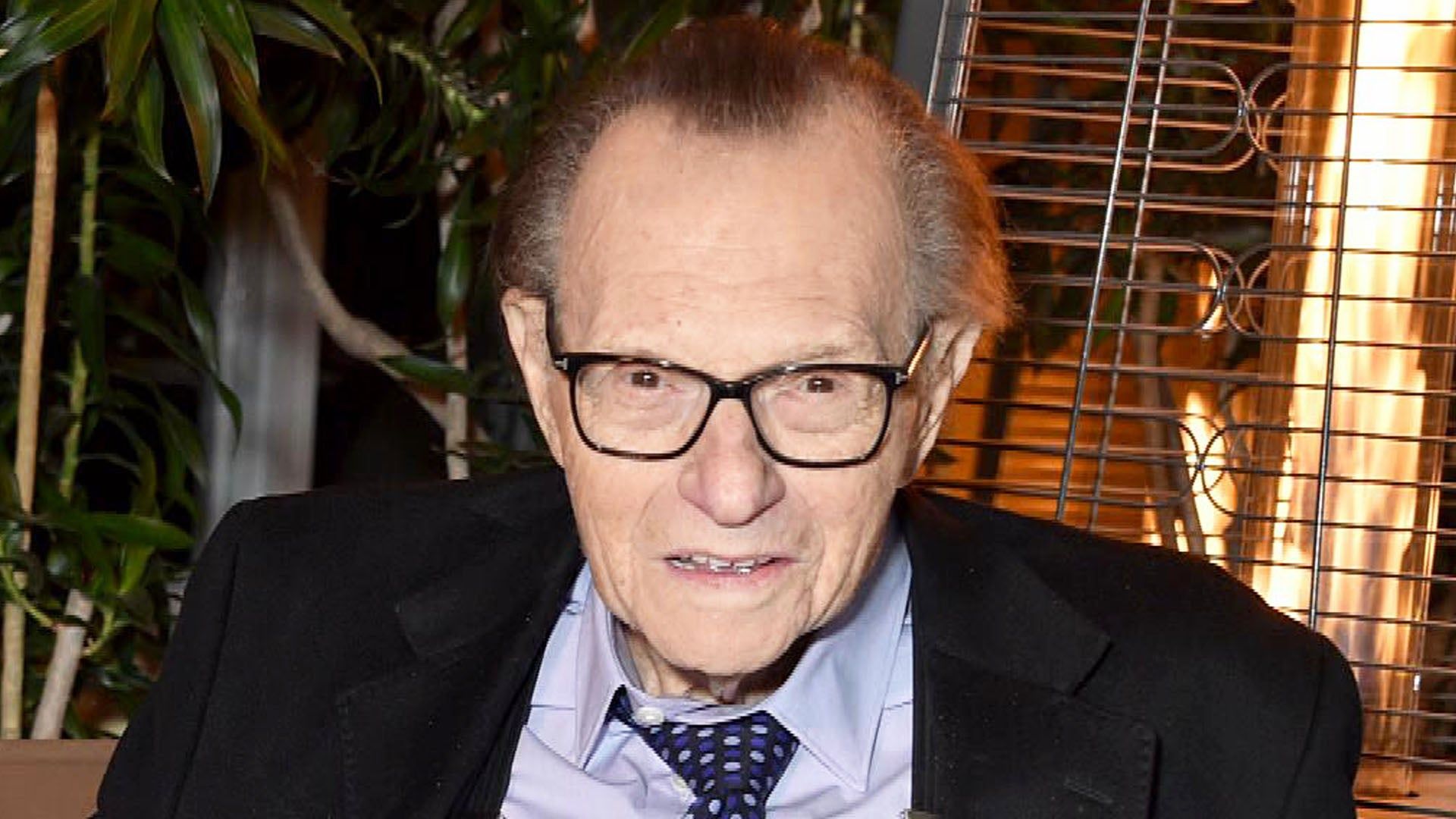 1920x1080 Larry King Dead at 87: Looking Back on His Legendary Career