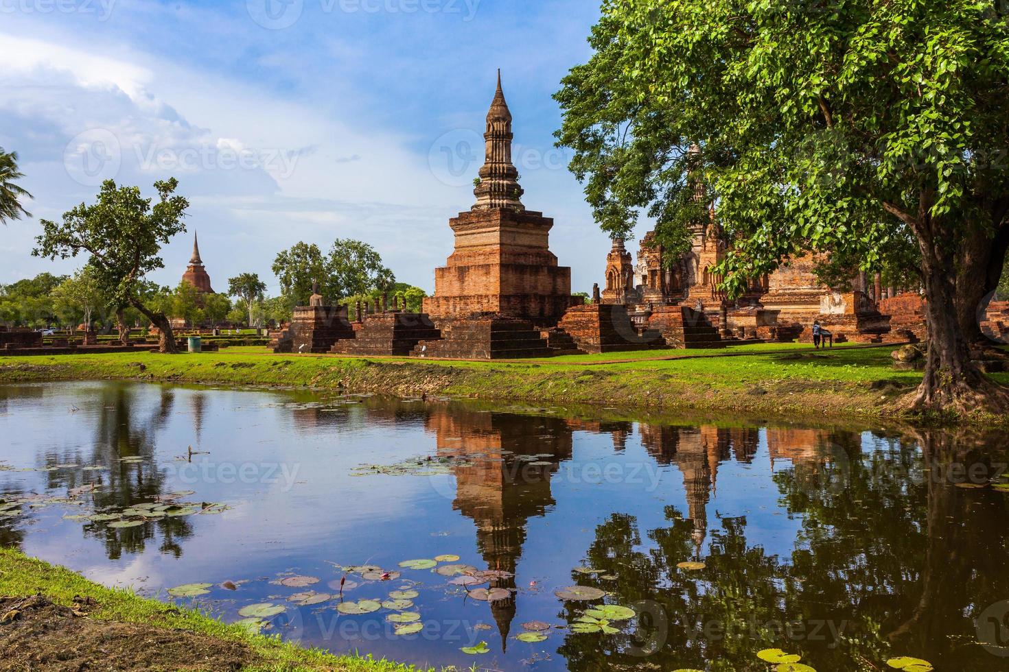 1470x980 Sukhothai historical park at Sukhothai province in Thailand