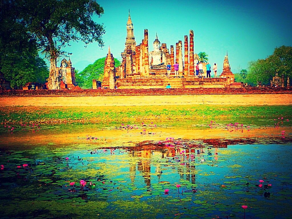 1024x768 Sukhothai Land Before Time