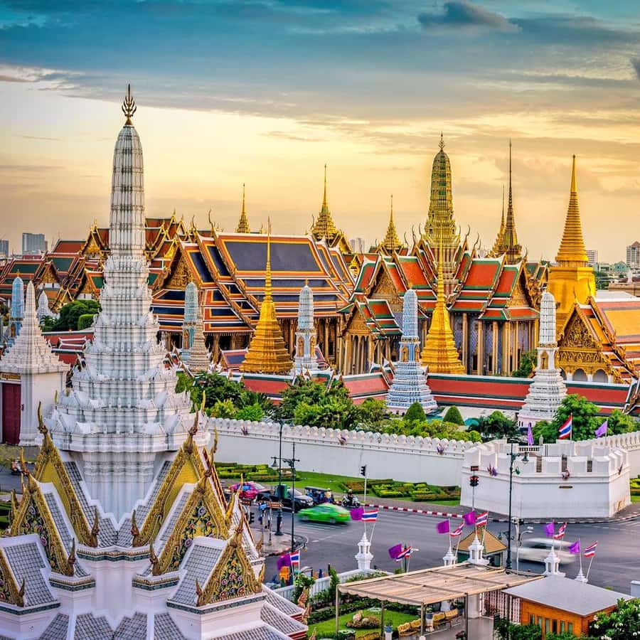 900x900 Bangkok: Grand Palace, Wat Pho, and Wat Arun Guided Tour