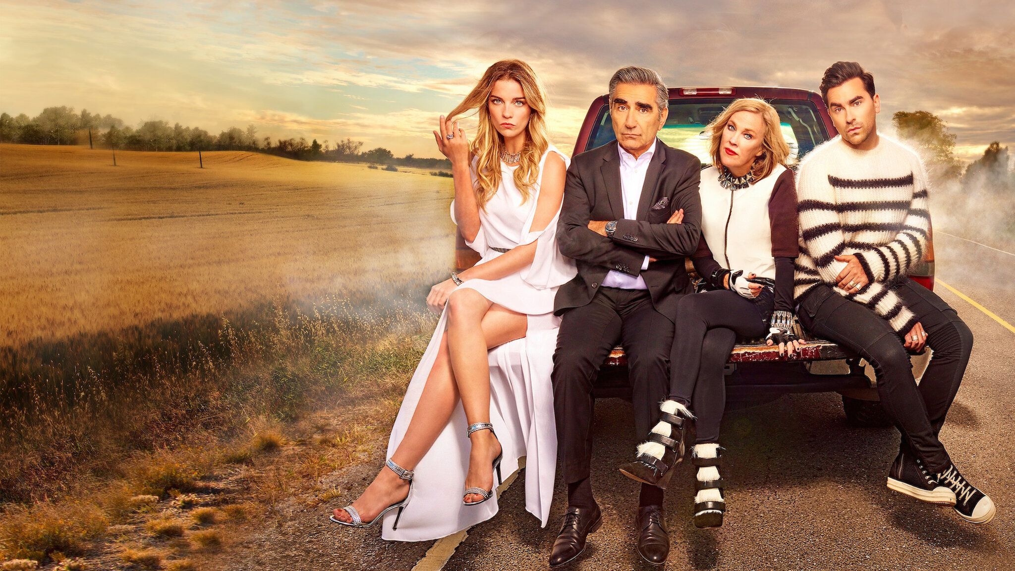 2048x1152 Schitt's Creek: Season 1_hook_primary_16x9_backfill