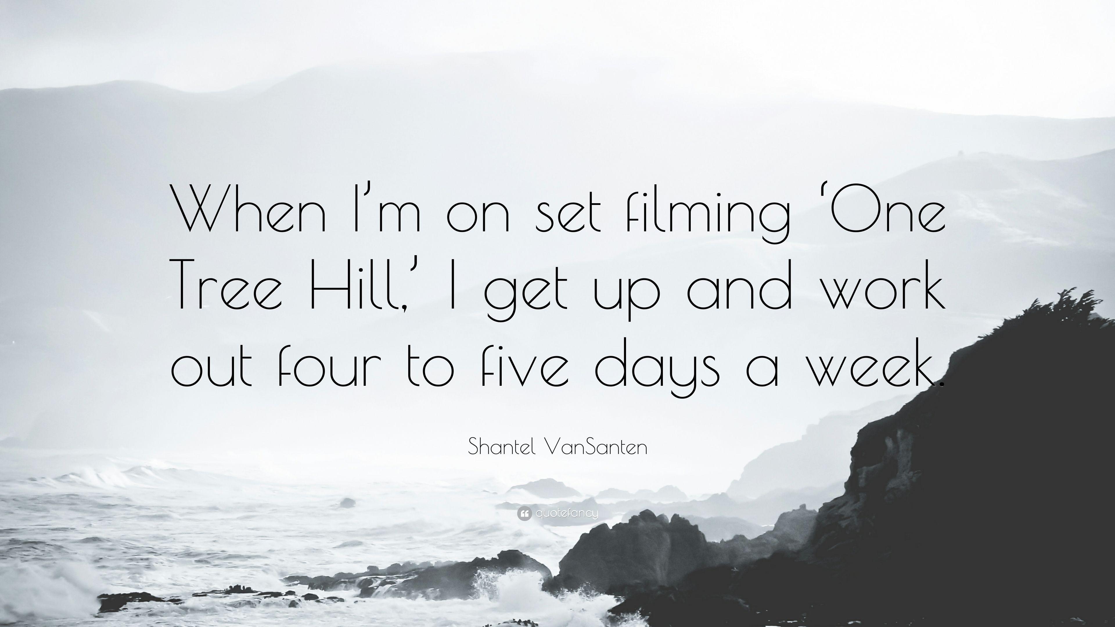 3840x2160 Shantel VanSanten Quote: “When I'm on set filming 'One Tree Hill