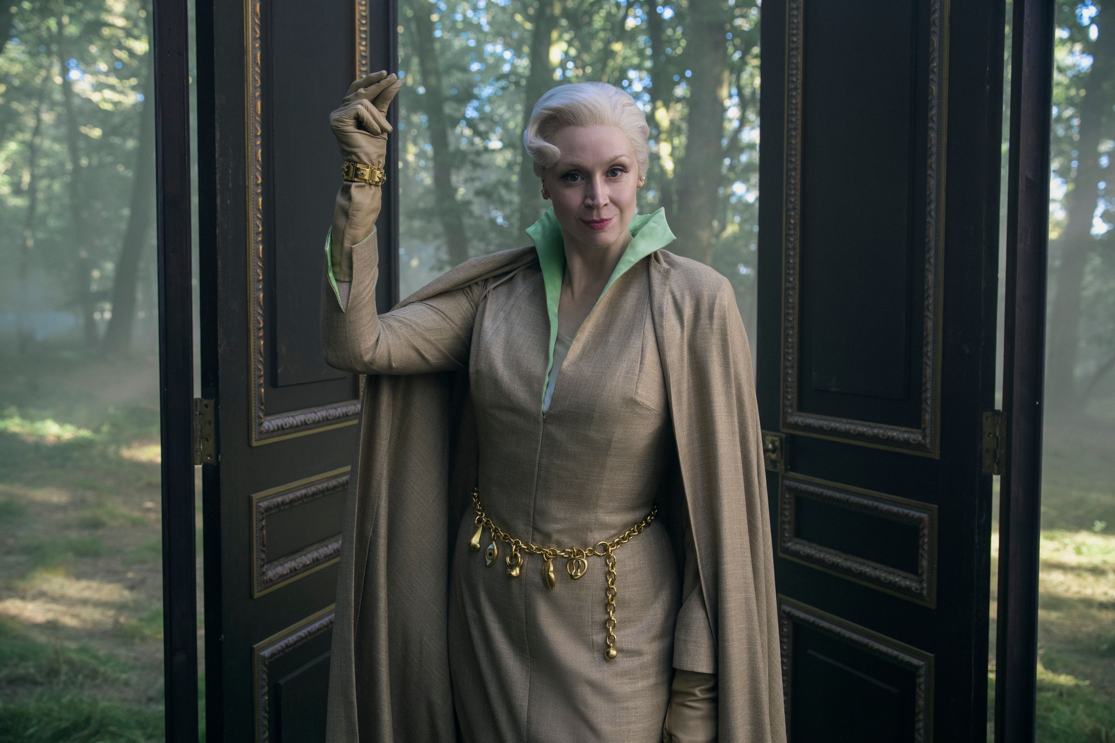 3600x2400 Gwendoline Christie