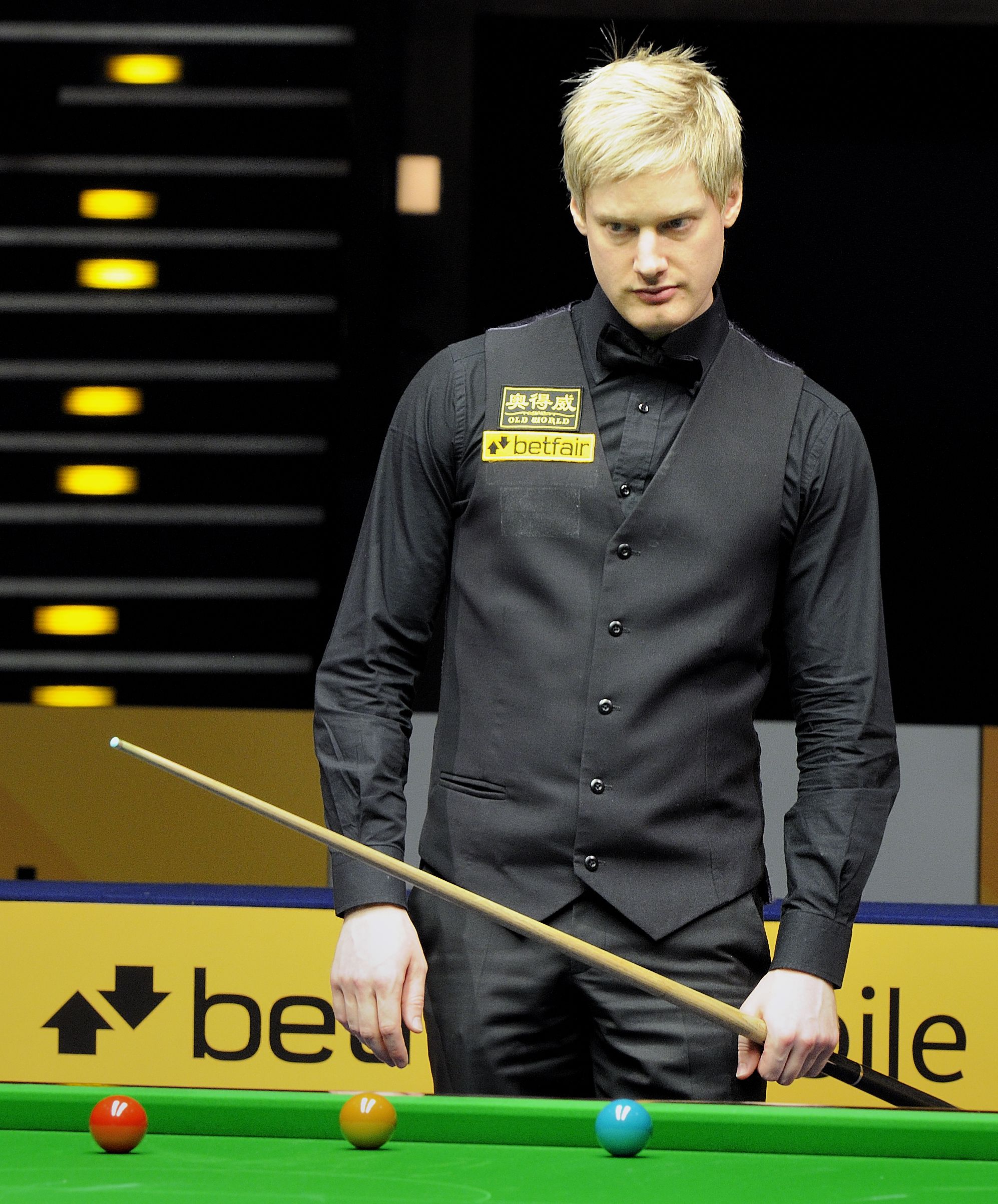 1994x2406 Neil Robertson At Snooker German Masters (DerHexer) 2013 02 02