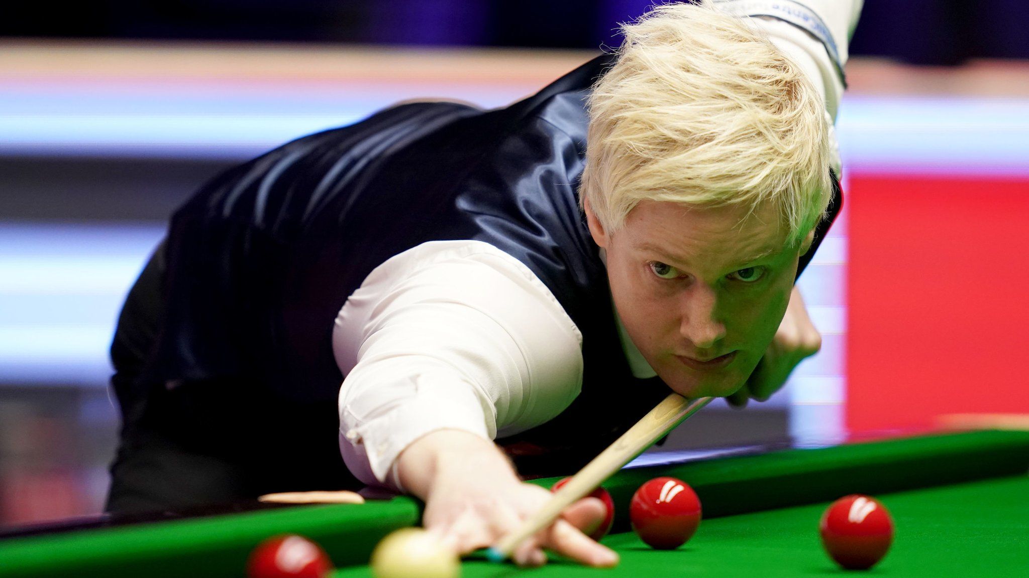 2048x1152 European Masters: Neil Robertson Beats Zhou Yuelong 9 0 In Final