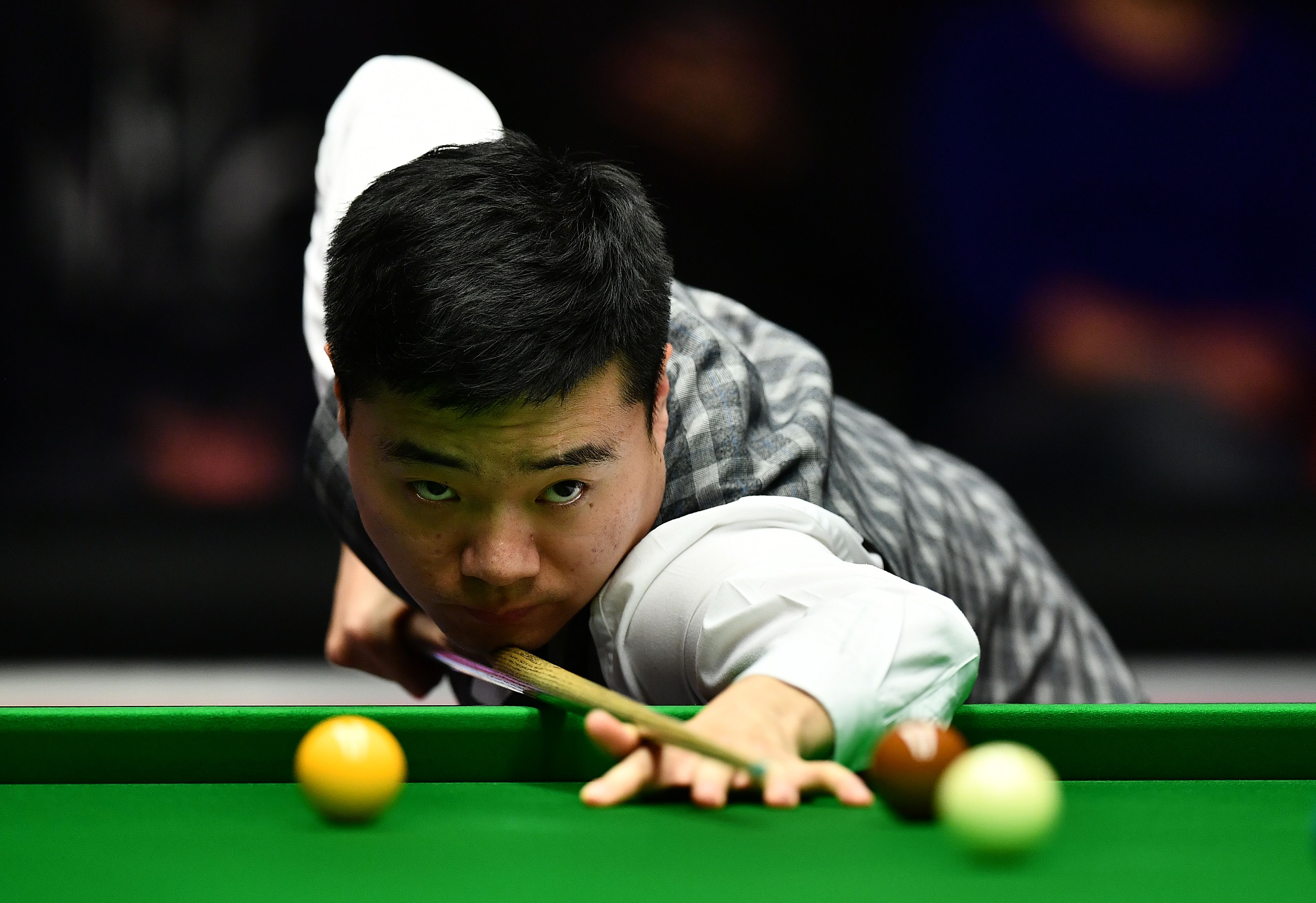 3941x2703 World Snooker Championship: Meet China's Ding Junhui