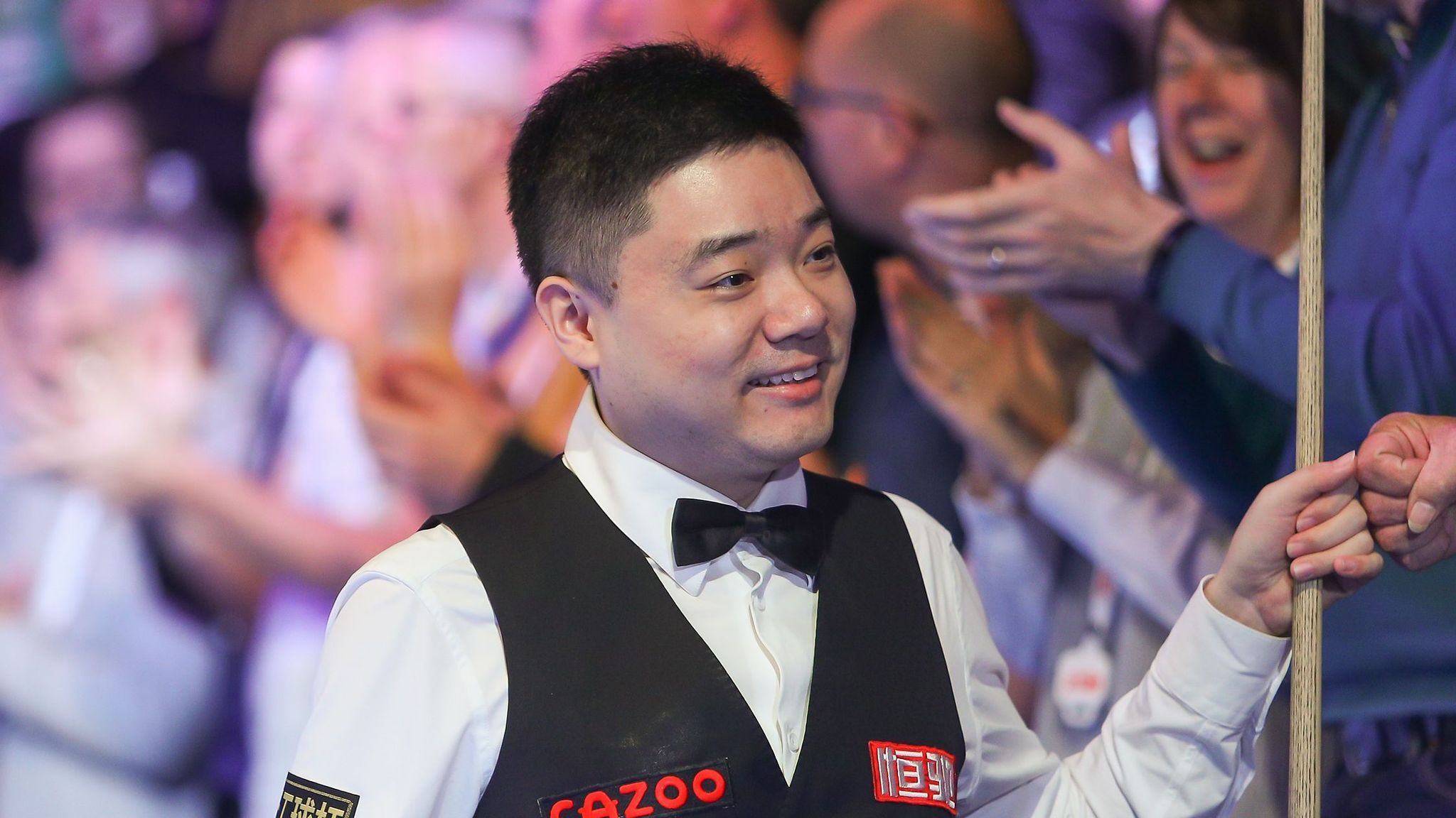 2048x1152 Ding Junhui: Chinese snooker star forfeits opening frame for wearing wrong trousers at English Open