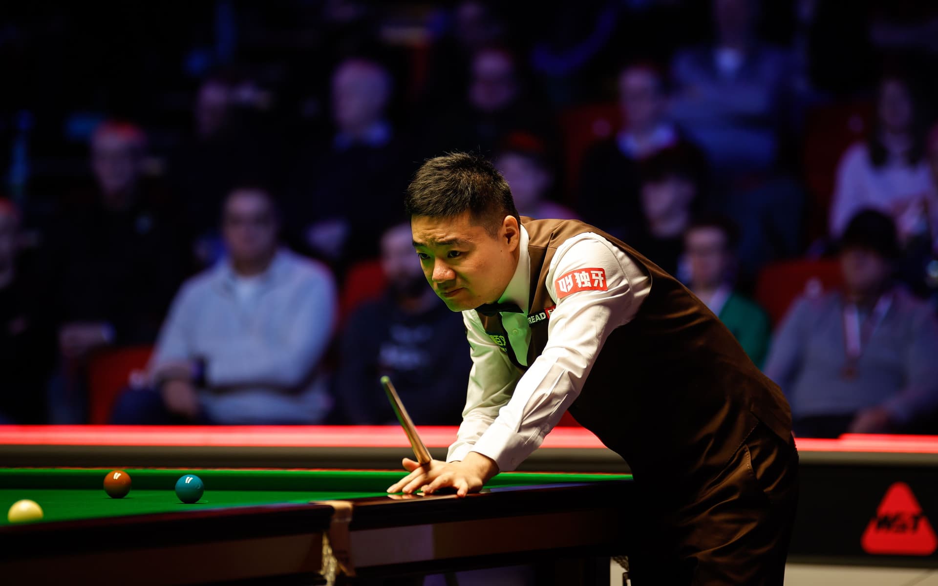 1920x1200 Ding Junhui Aims for His Season's Inaugural Ranking Title