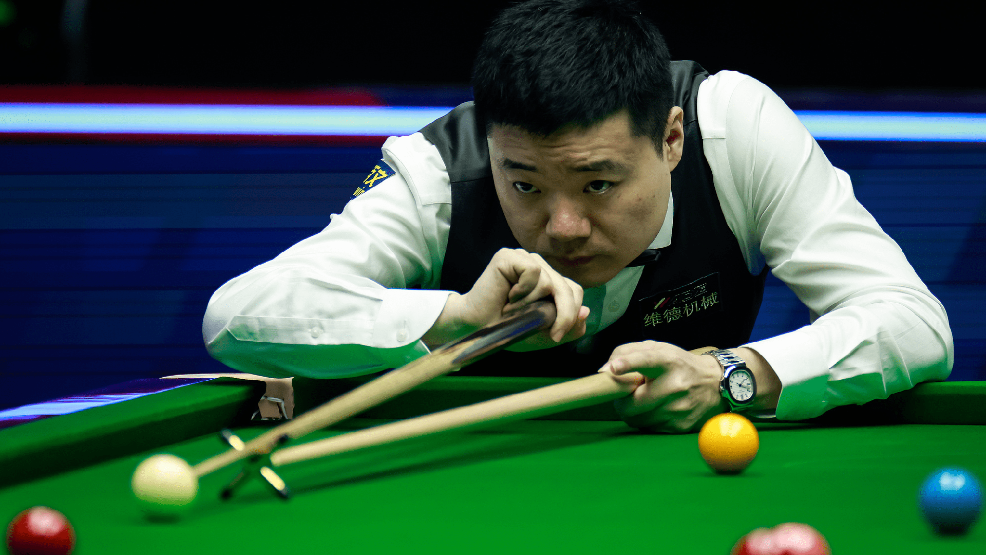 1920x1080 Snooker: Ding edges Vafaei, Zhou upsets Wilson to advance to last 16