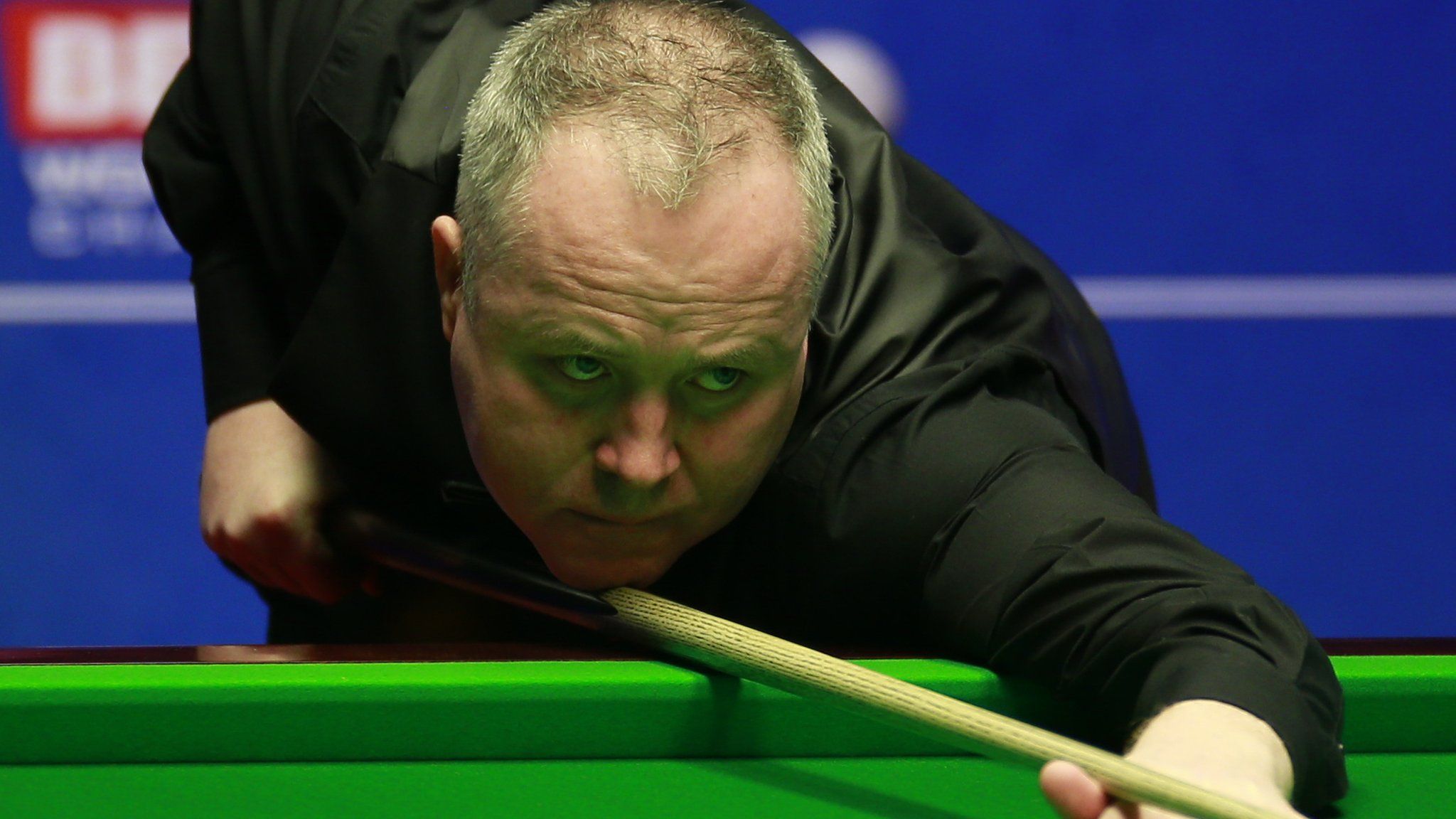 2048x1152 World Snooker Championship: John Higgins two behind David Gilbert