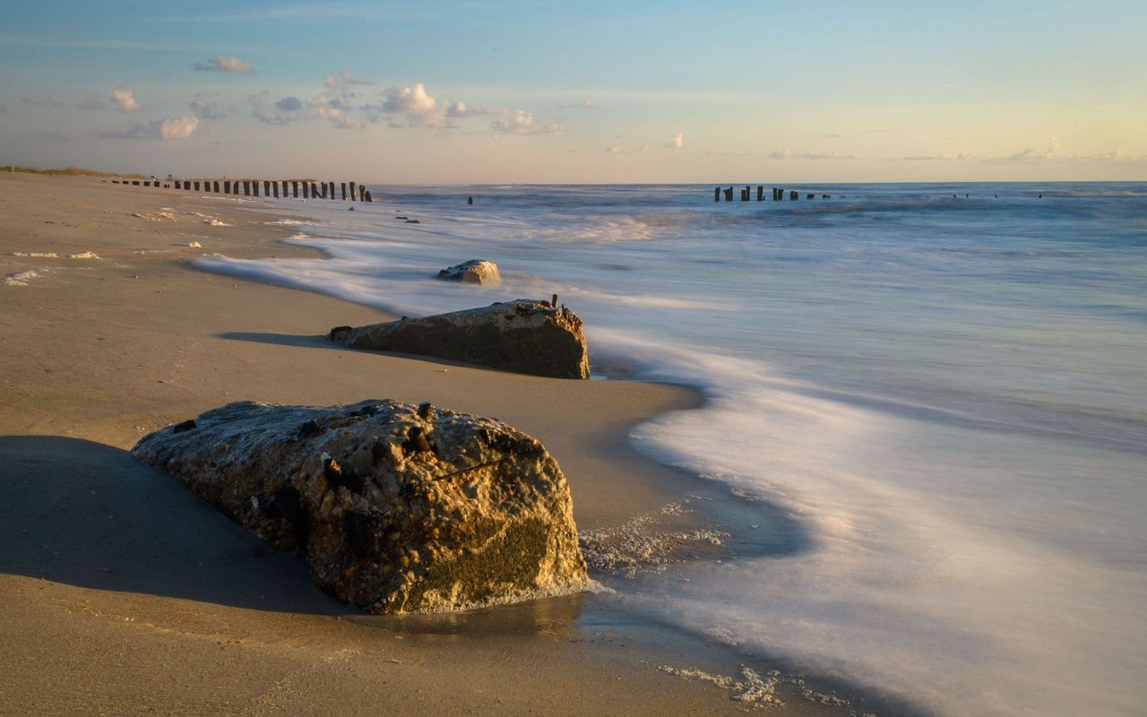 1280x800 Indian Beach. Neighborhood Guide. NC Coastal Team