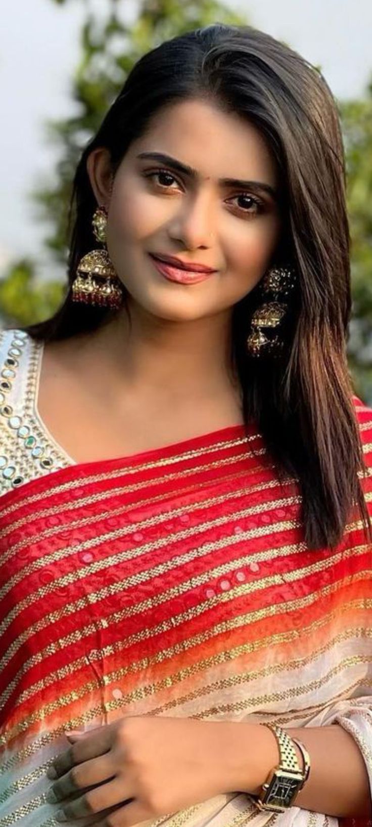 736x1635 Tanjin Tisha ❤️
