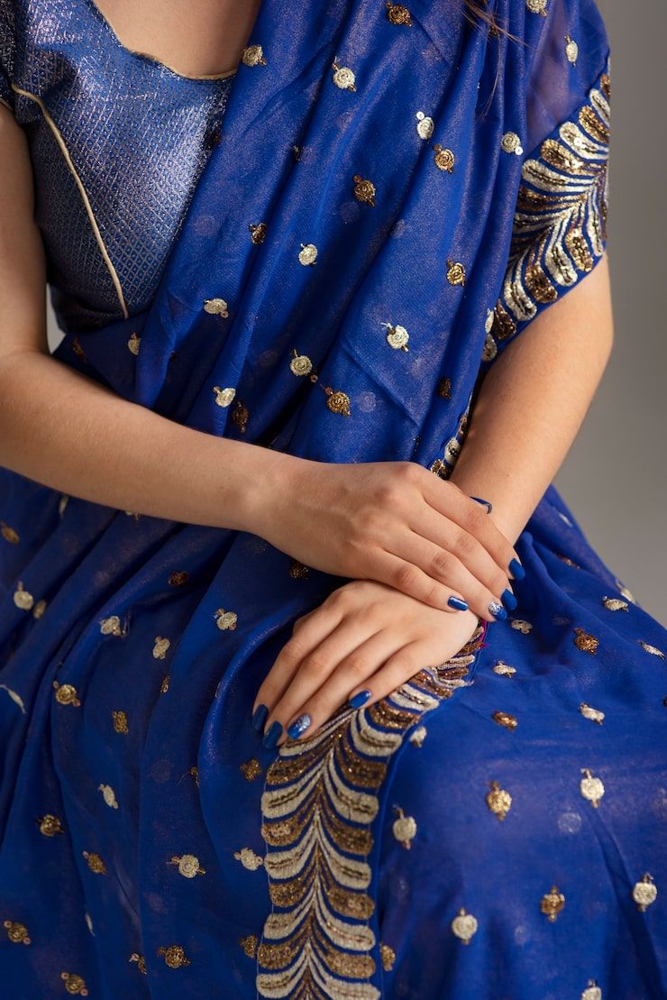 740x1109 Royal blue silk saree Image