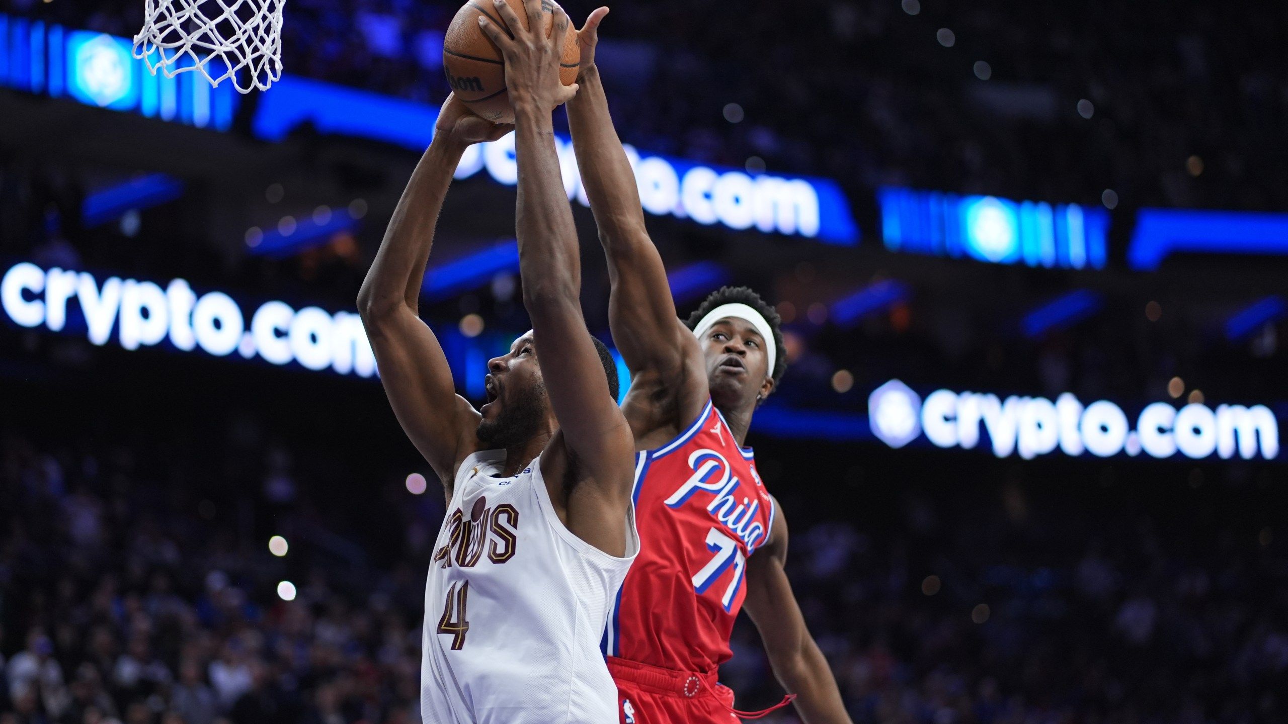 2560x1440 Cleveland Cavaliers Rally Past Philadelphia 76ers To Complete 2 Game Sweep