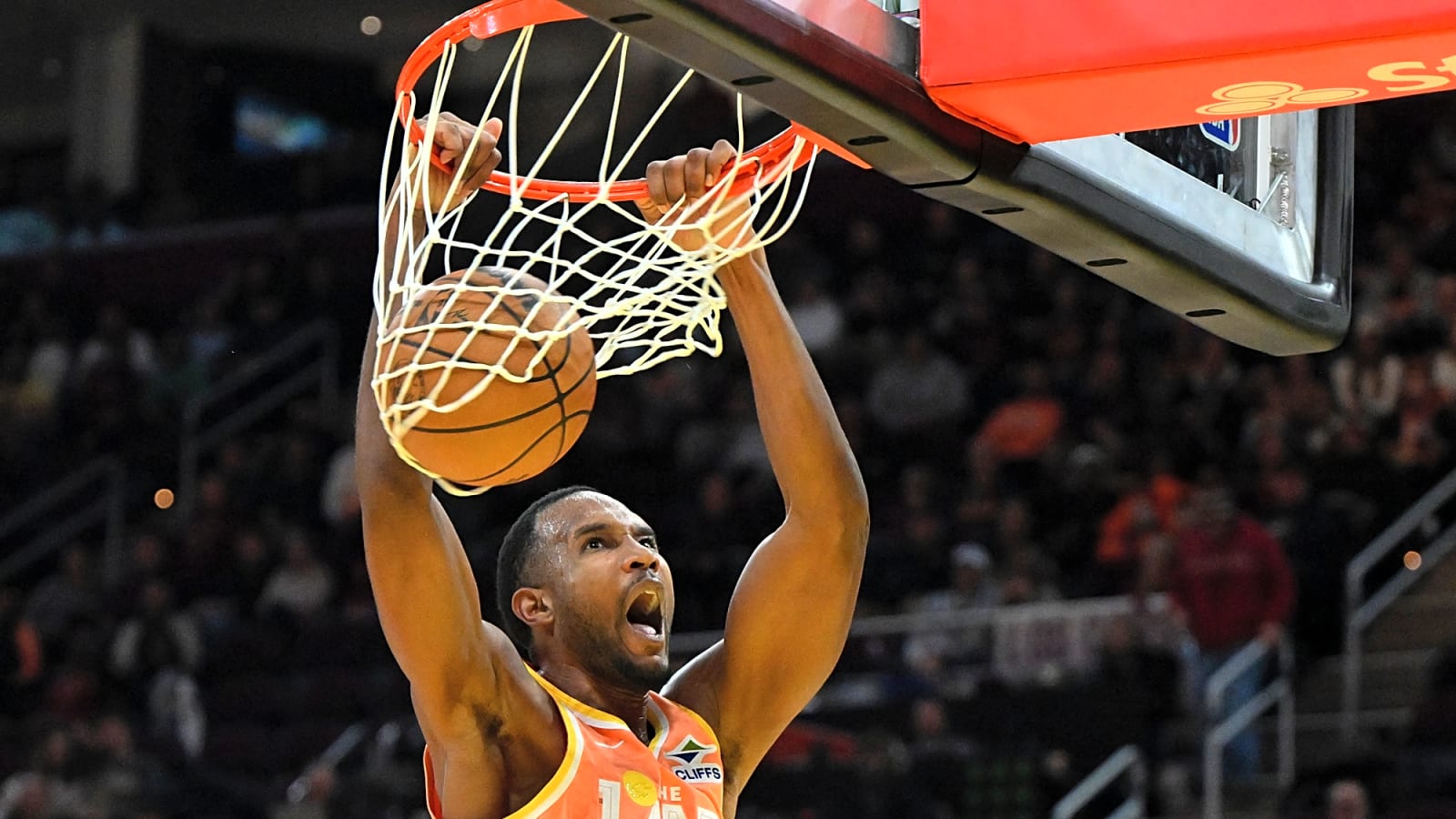 1600x900 Evan Mobley Expected To Miss 1 3 Weeks With Calf Strain