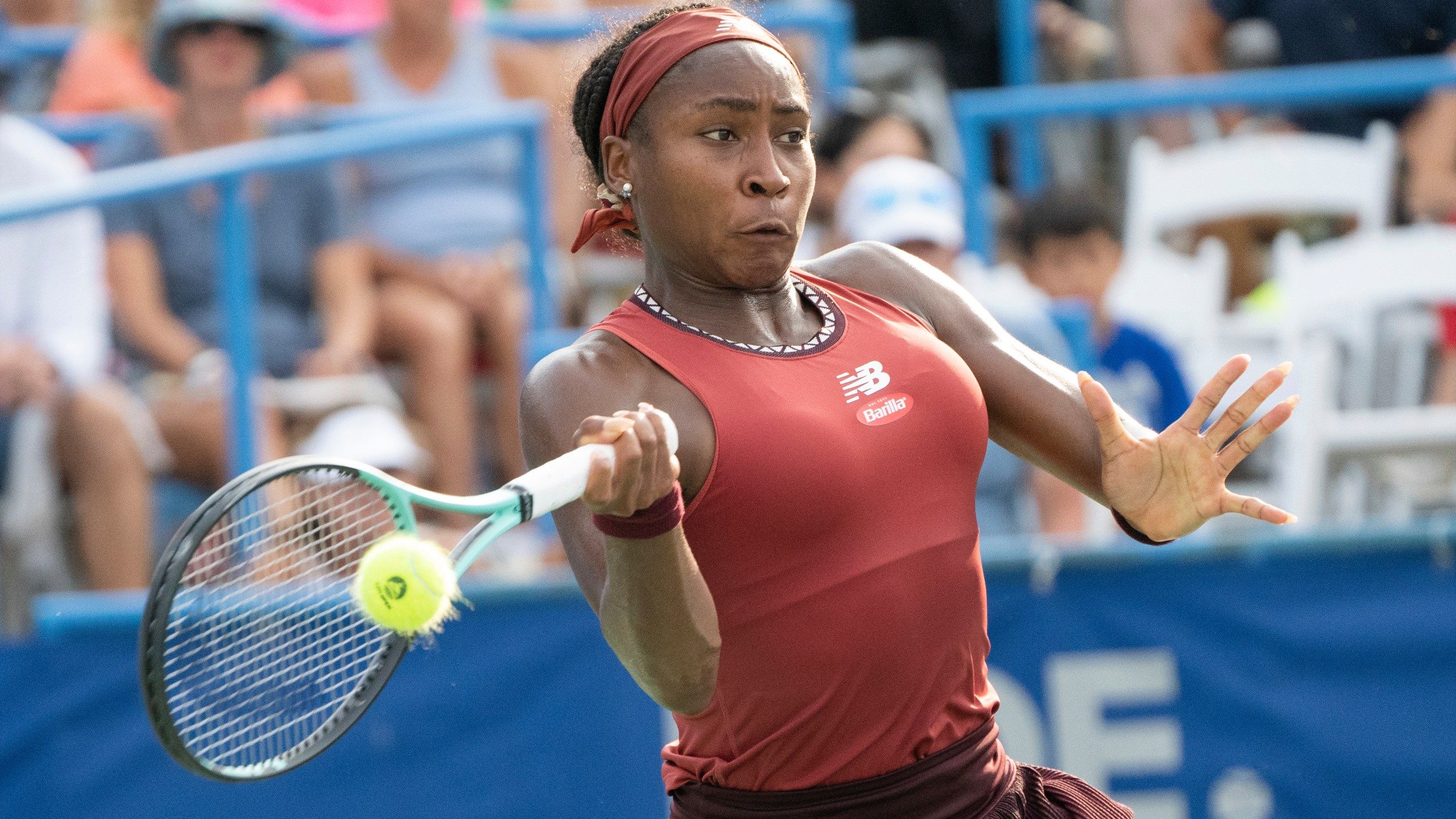 2560x1440 Alcaraz and Djokovic meet Sunday in a rematch of the Wimbledon final; Gauff plays for women's title