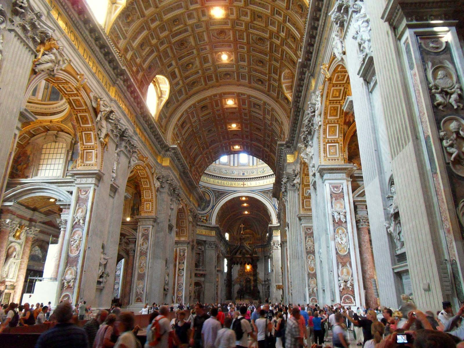 1600x1200 St. Peter's Basilica. History, Architects, Relics, Art, & Facts