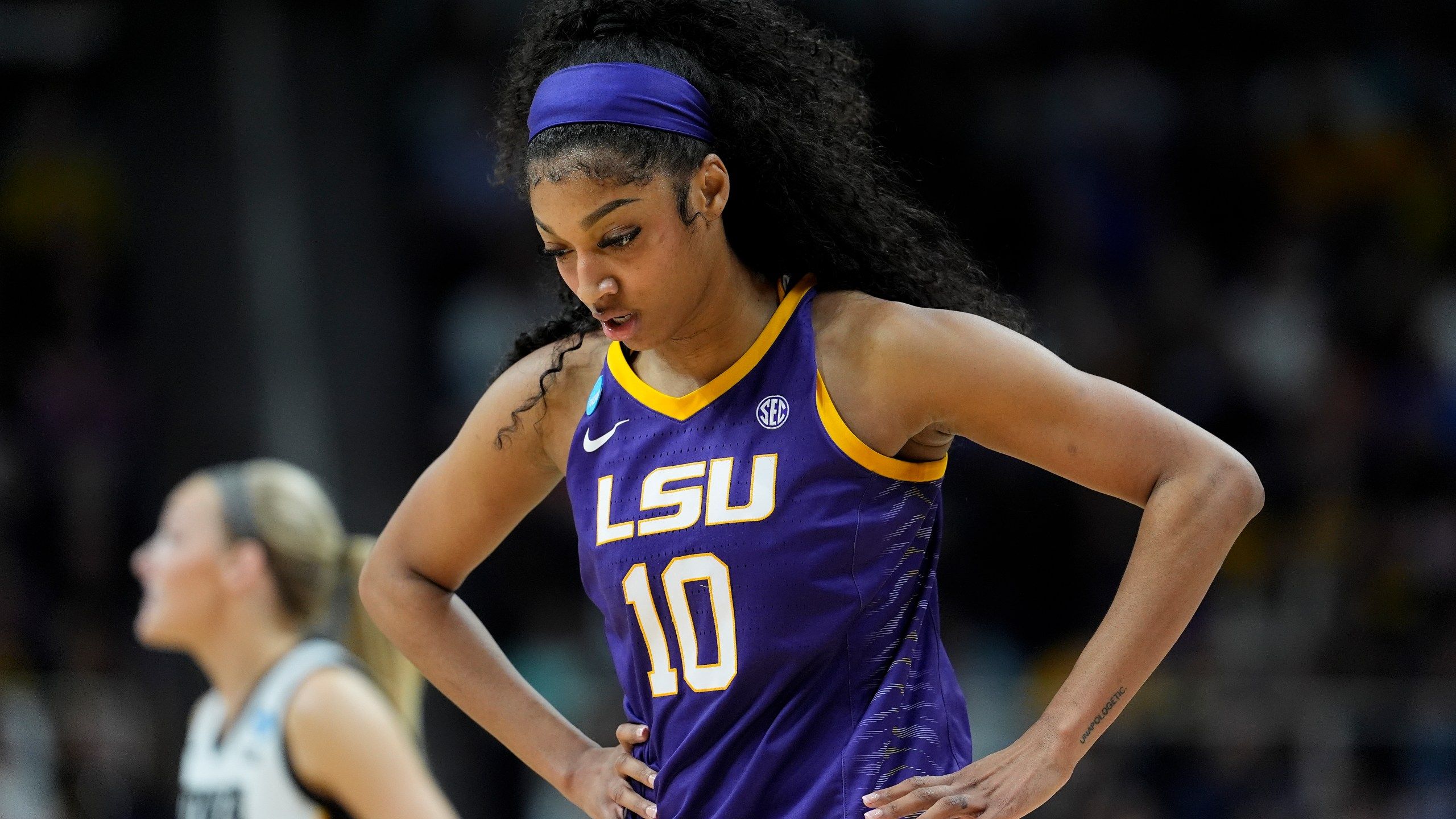 2560x1440 After losing to Iowa, Angel Reese has a choice to make: Stay at LSU or go pro?. WKRN News 2
