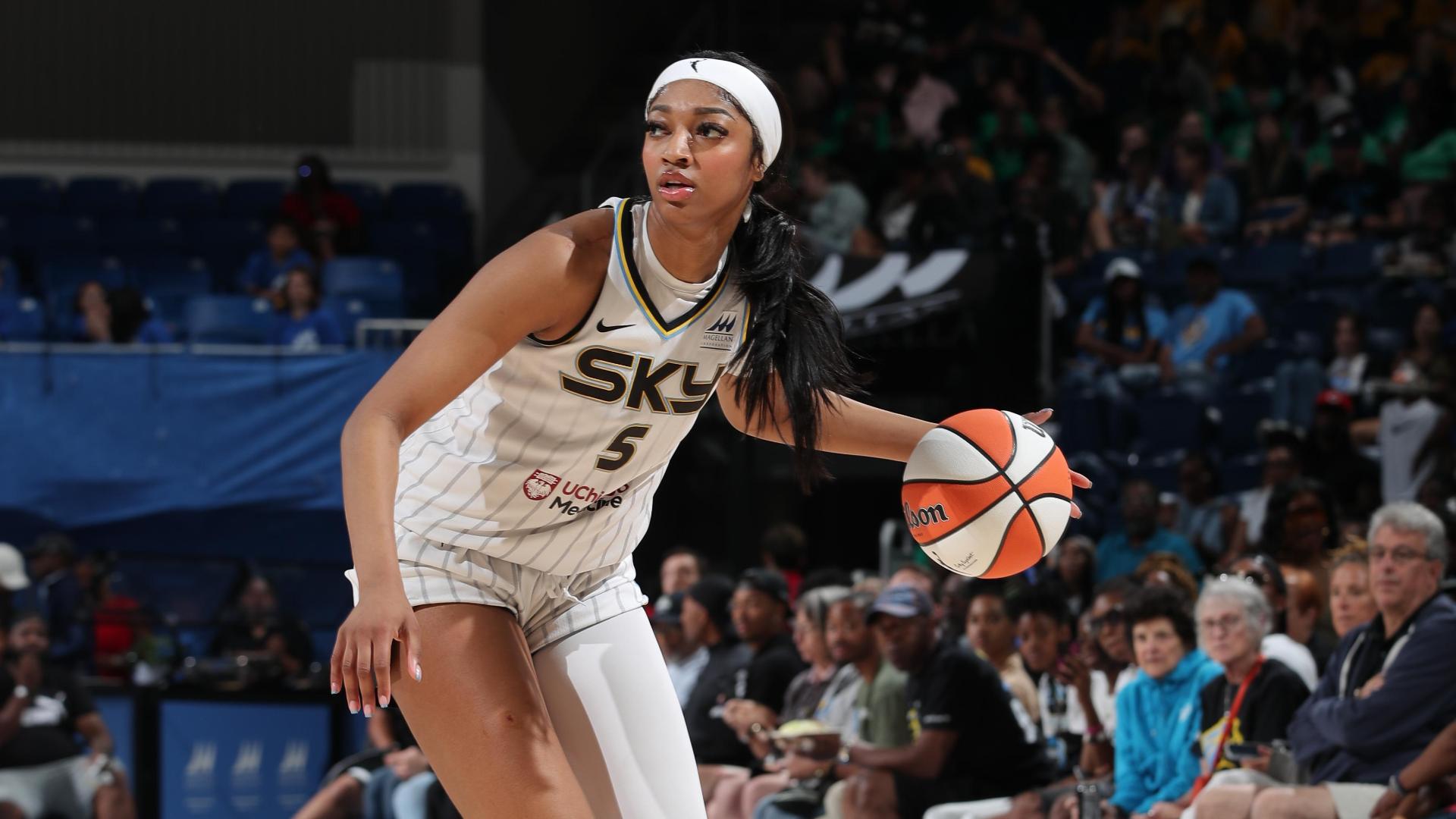 1920x1080 Angel Reese Sets WNBA Rookie Record With 7th Consecutive Double Double And The Sky Ease By The Wings