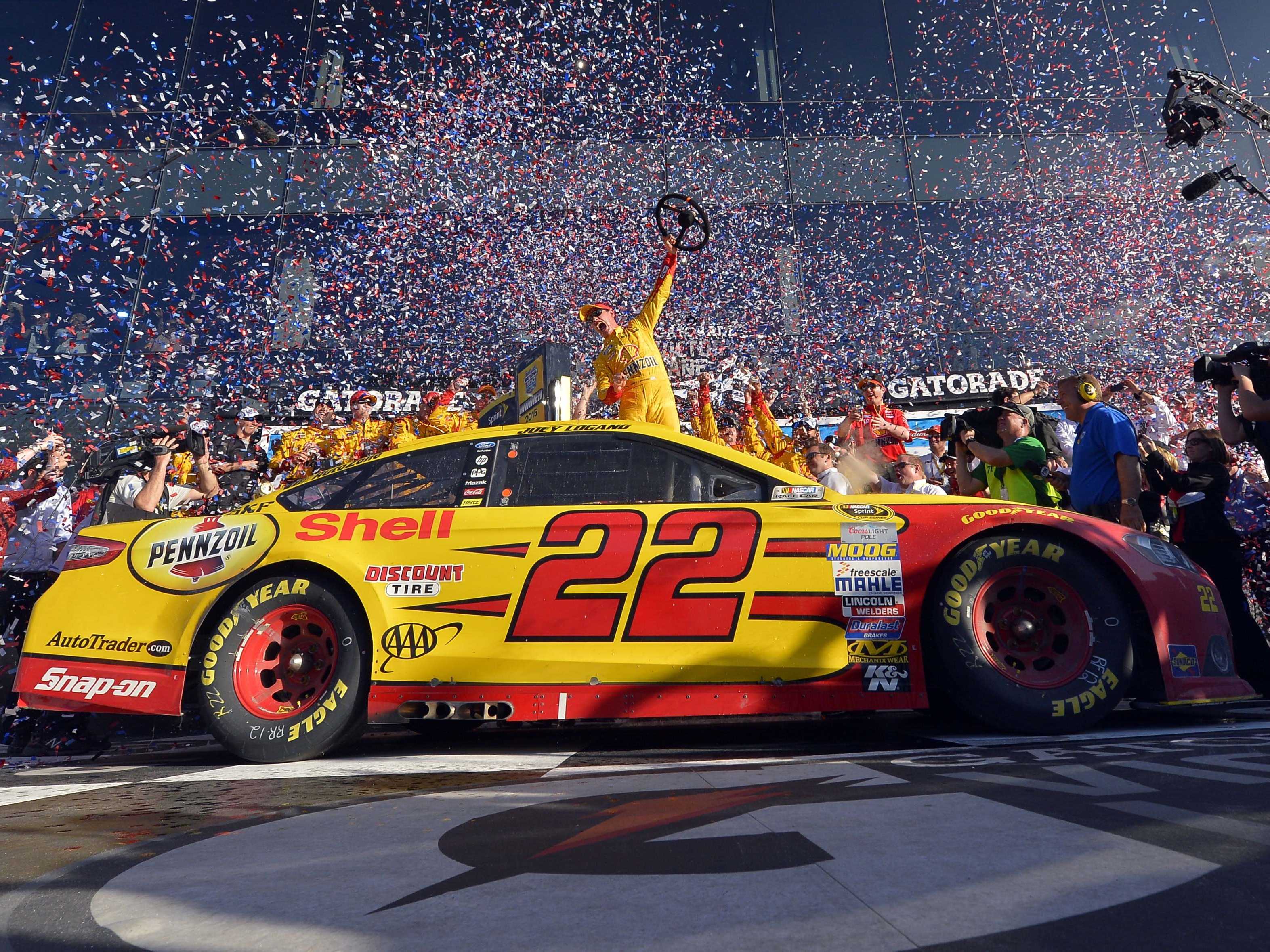 3145x2358 Joey Logano Wallpaper