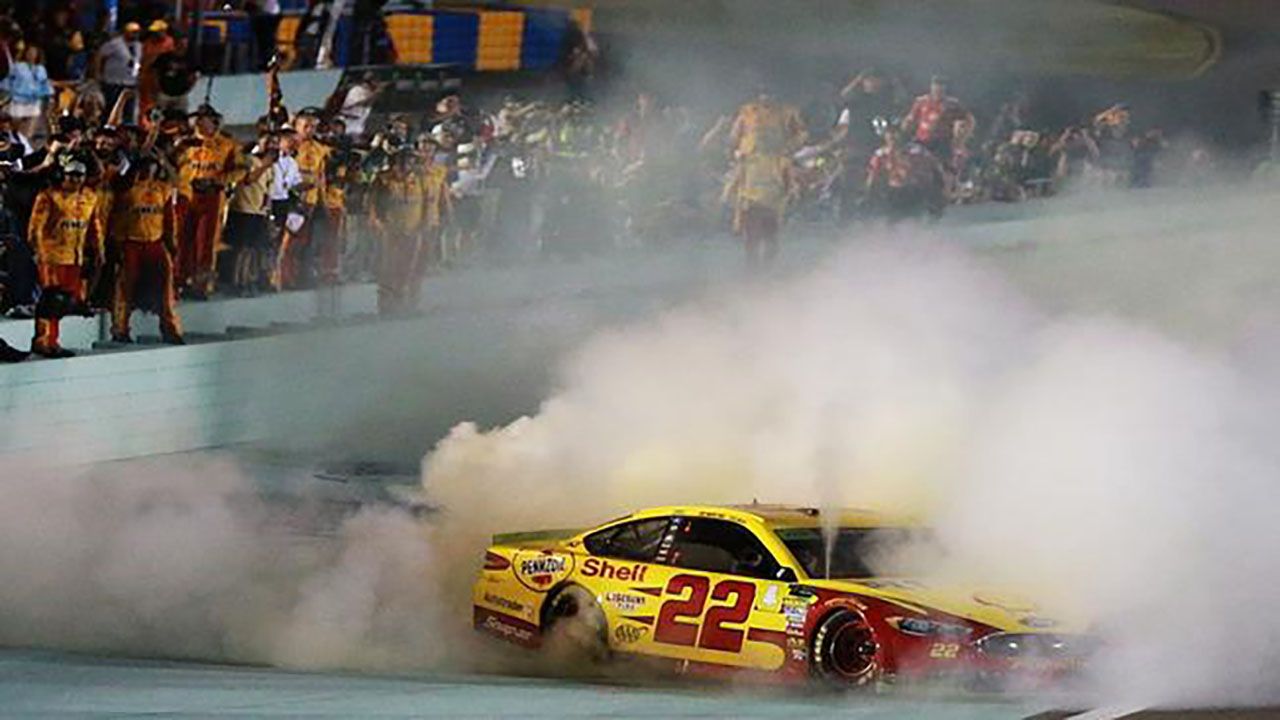 1280x720 Joey Logano Takes Home First Career Championship Win At Homestead Miami Speedway