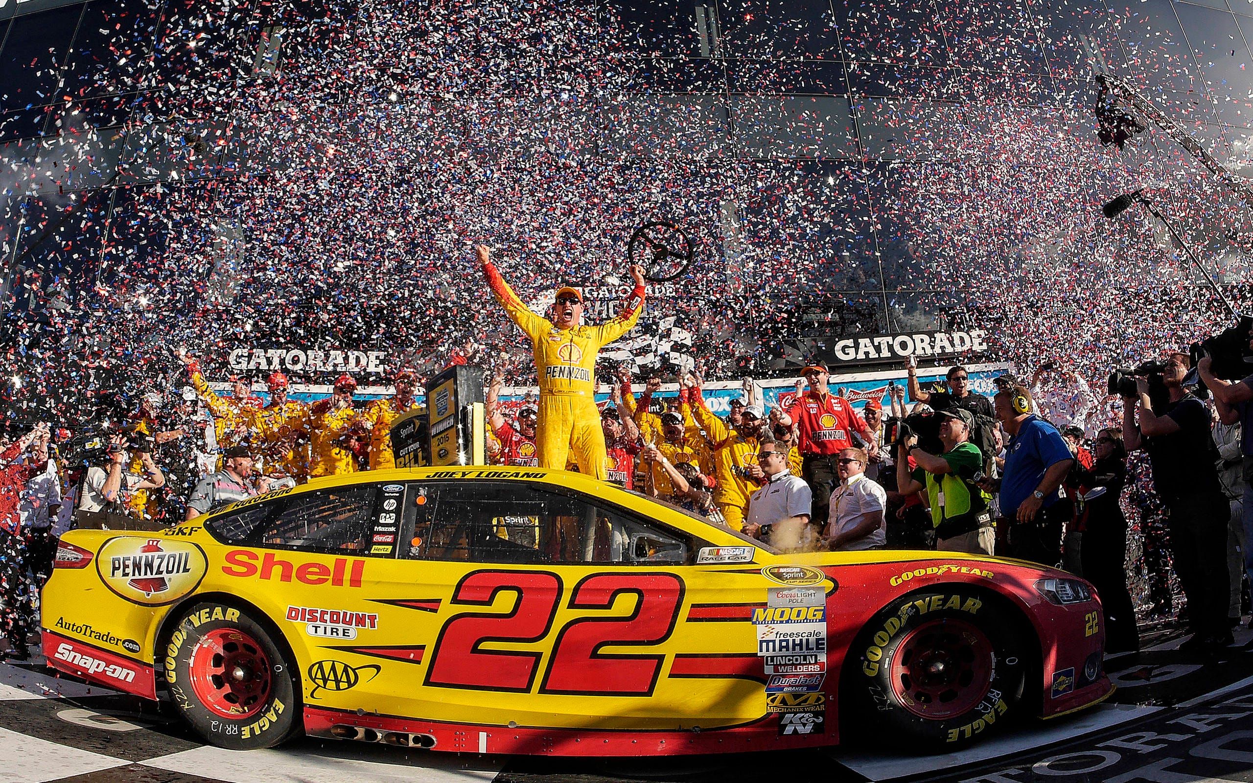 2560x1600 Gallery: Joey Logano, Ford win Daytona 500